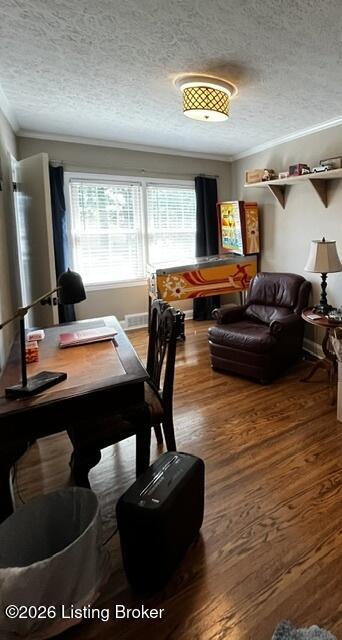 2528 Gardiner Ln Property Photo 12