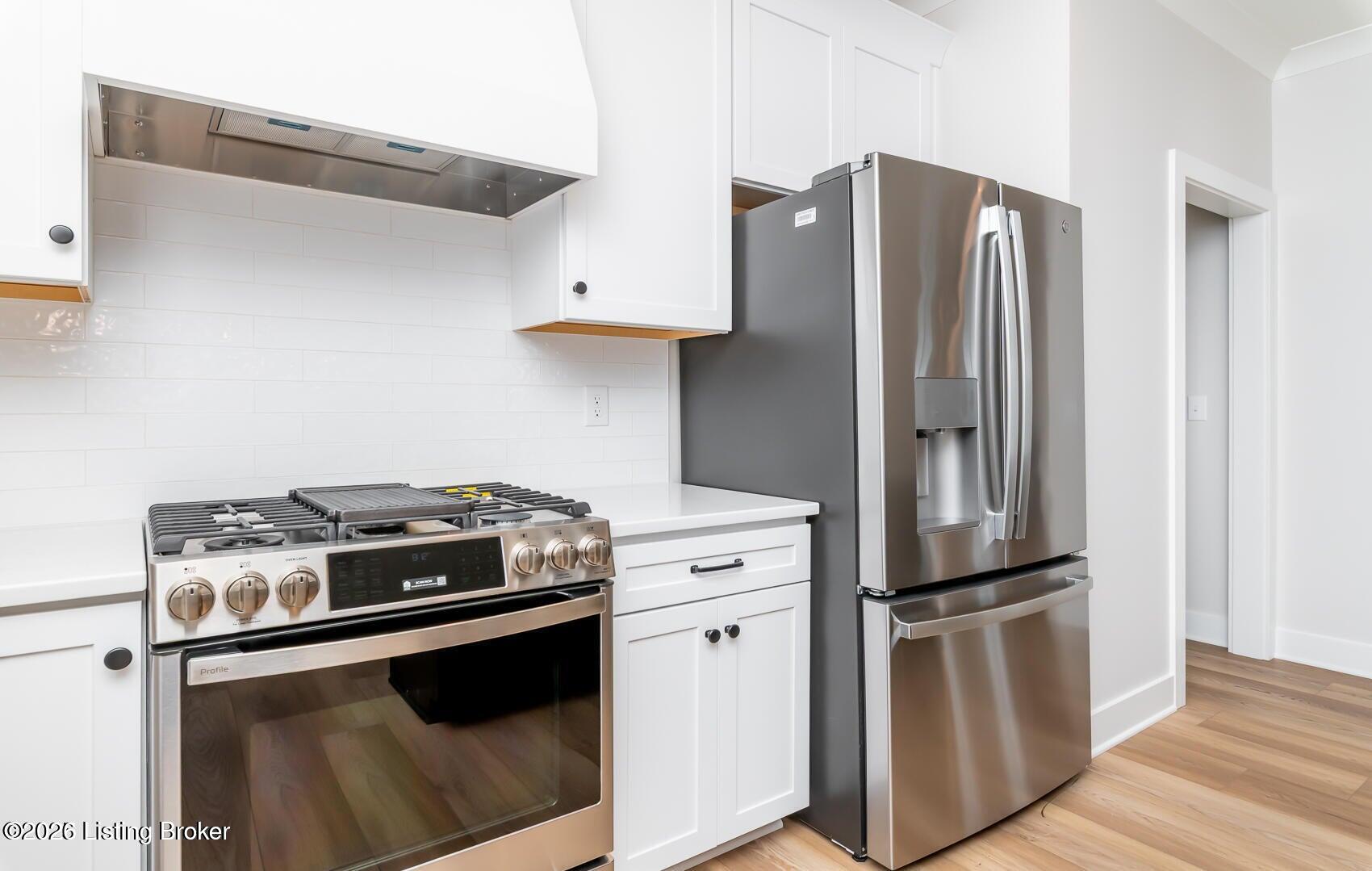 6100 Passionflower Dr 201 Property Photo 17