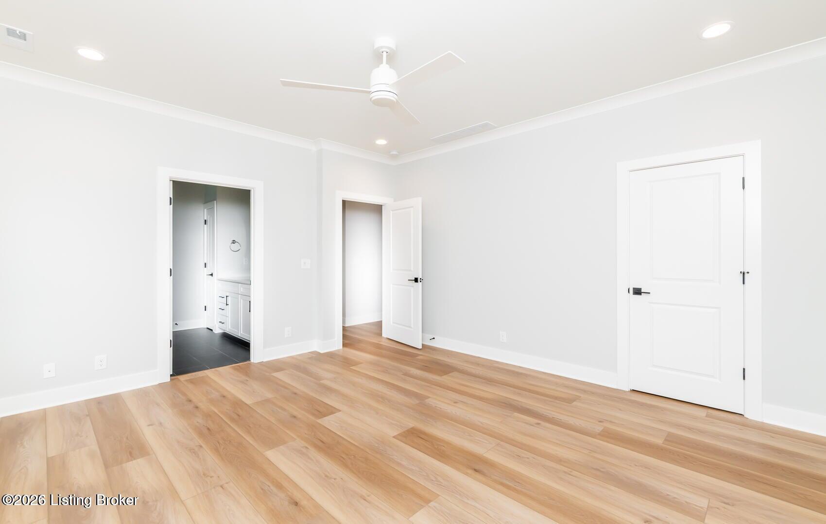 6100 Passionflower Dr 201 Property Photo 24