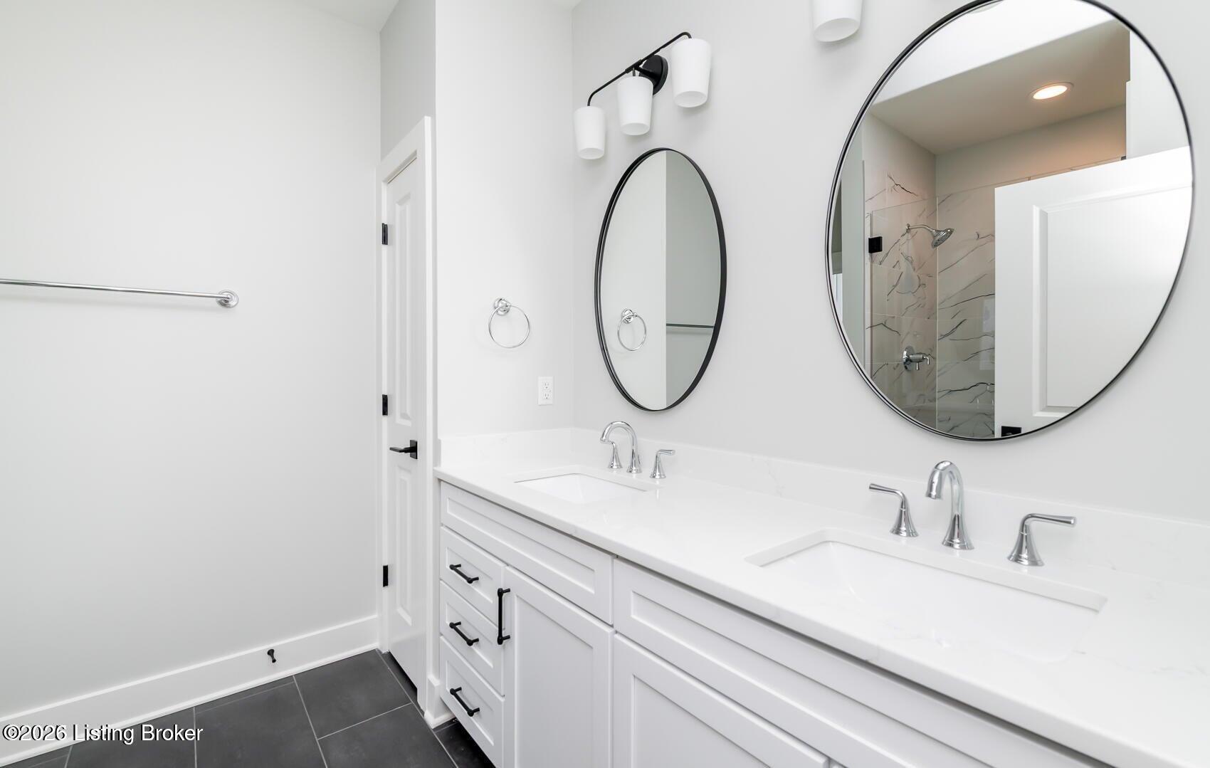 6100 Passionflower Dr 201 Property Photo 27