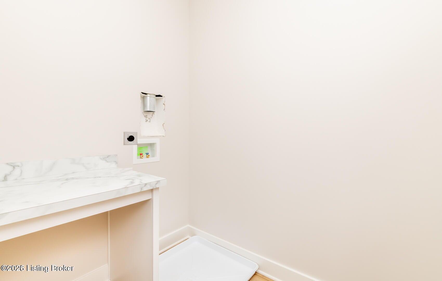 6100 Passionflower Dr 201 Property Photo 41
