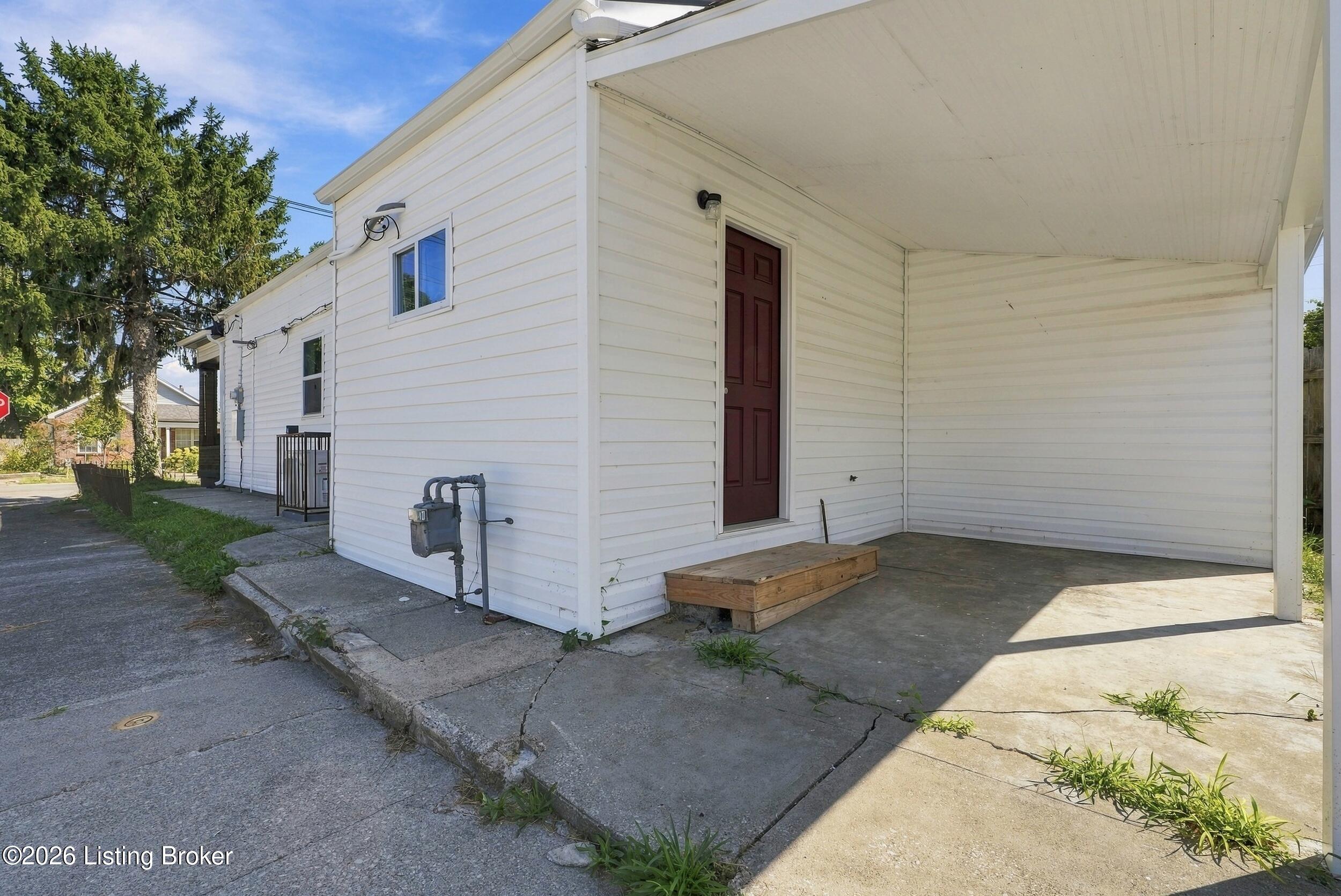 814 S Shelby St Property Photo 22