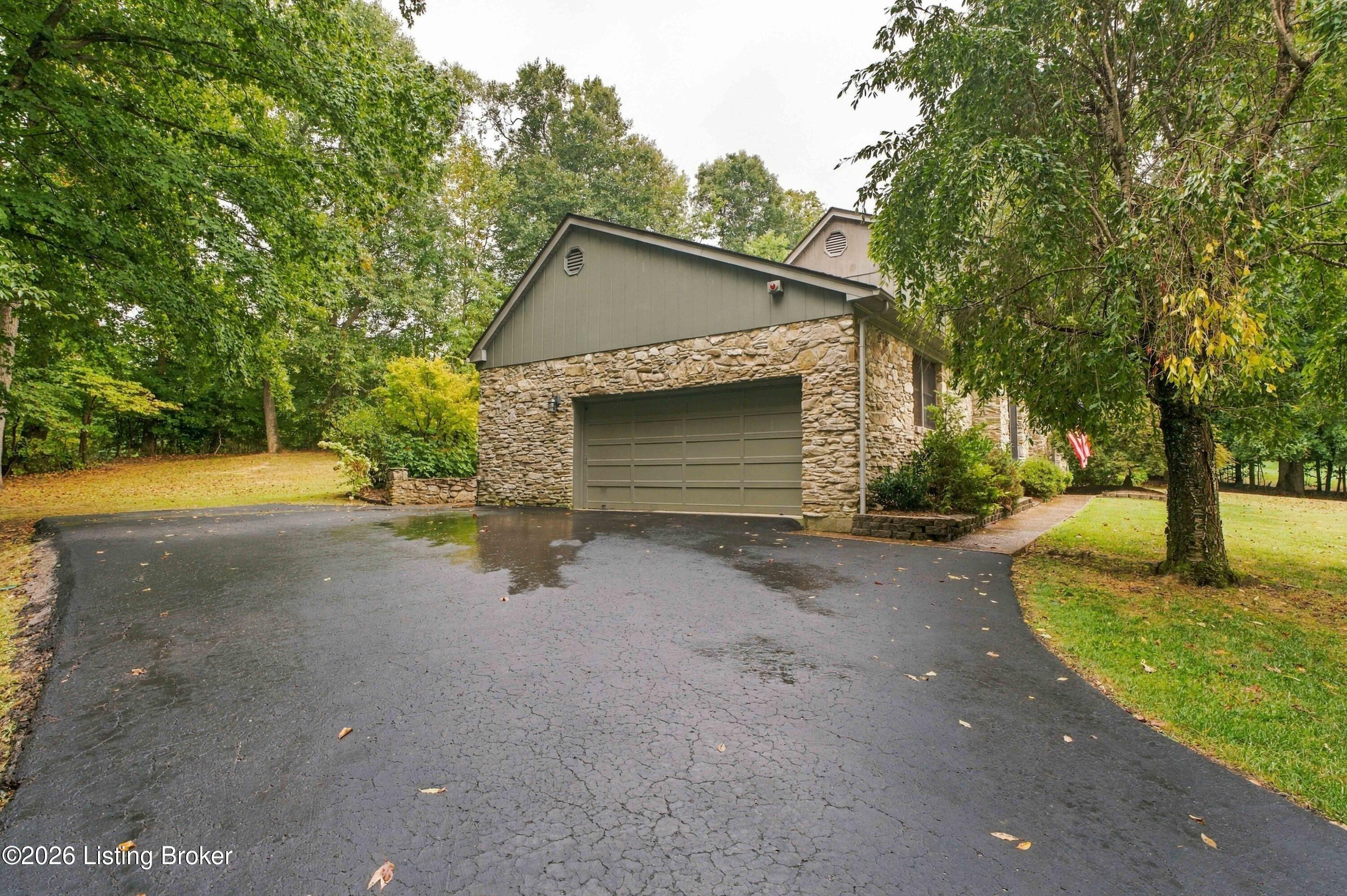 627 Maple Dr Property Photo 60
