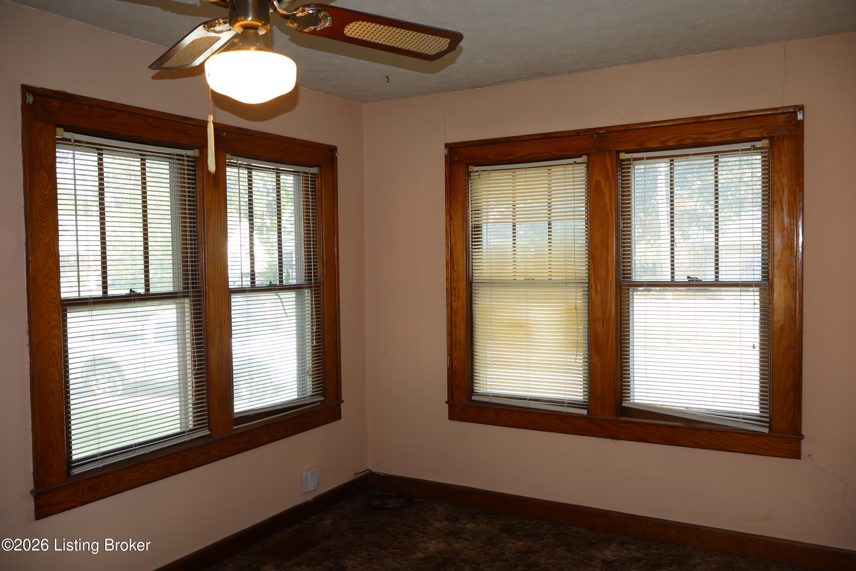 801 Brookline Ave Property Photo 13
