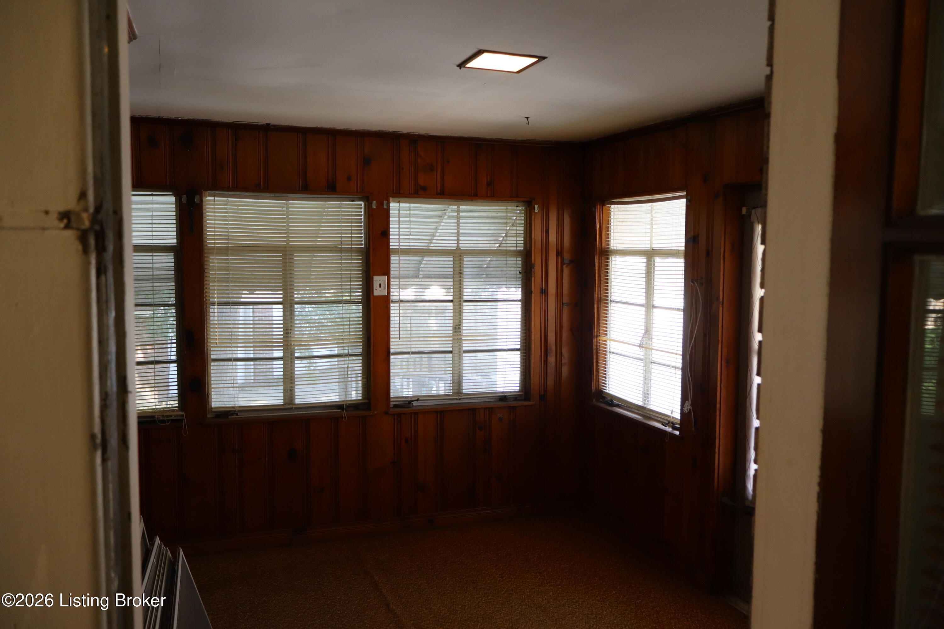 801 Brookline Ave Property Photo 24