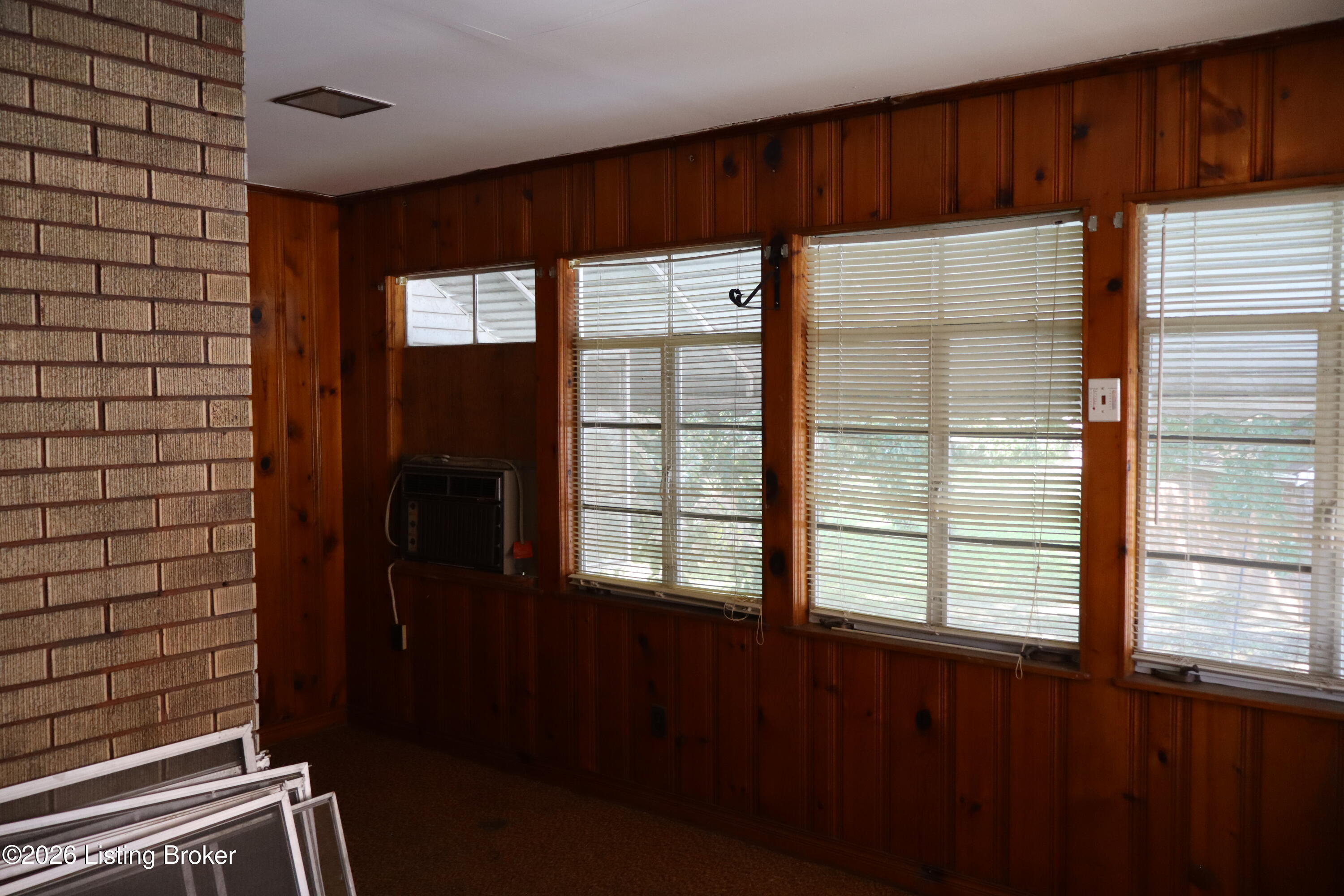 801 Brookline Ave Property Photo 25