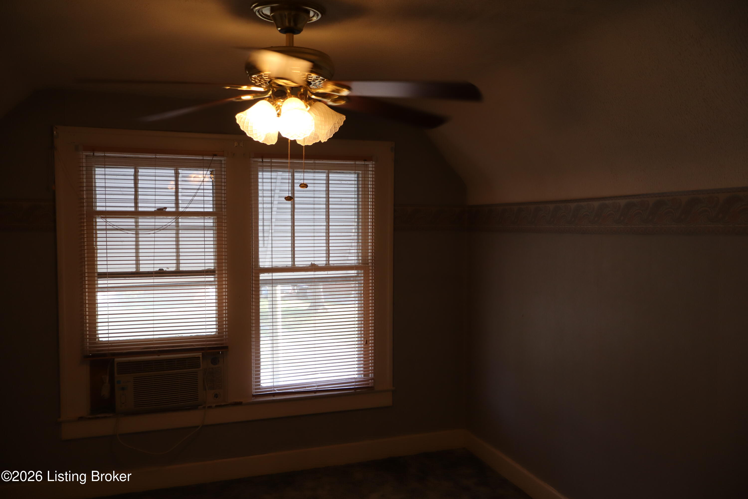 801 Brookline Ave Property Photo 33