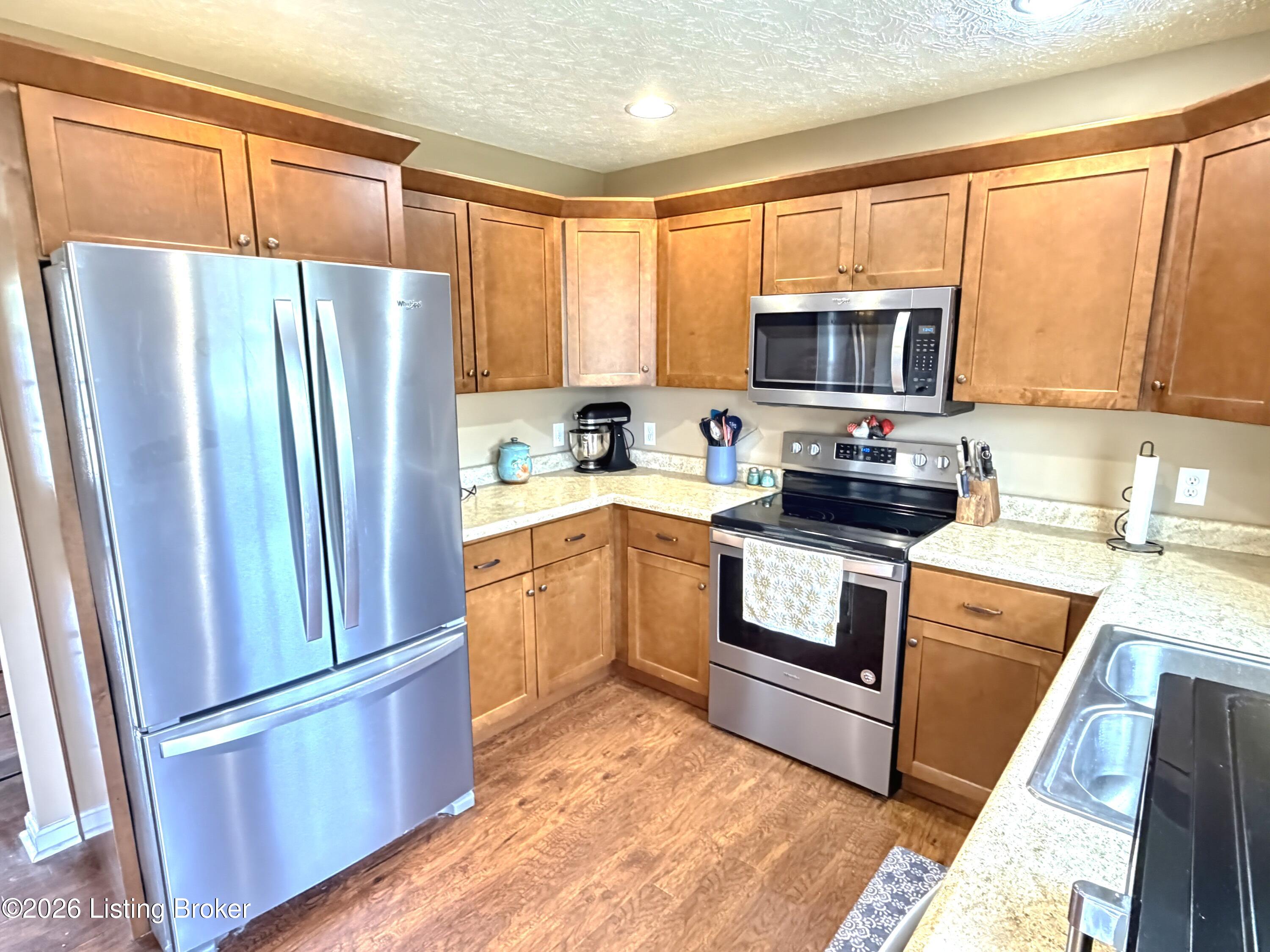 178 Casablanca Ct Property Photo 9