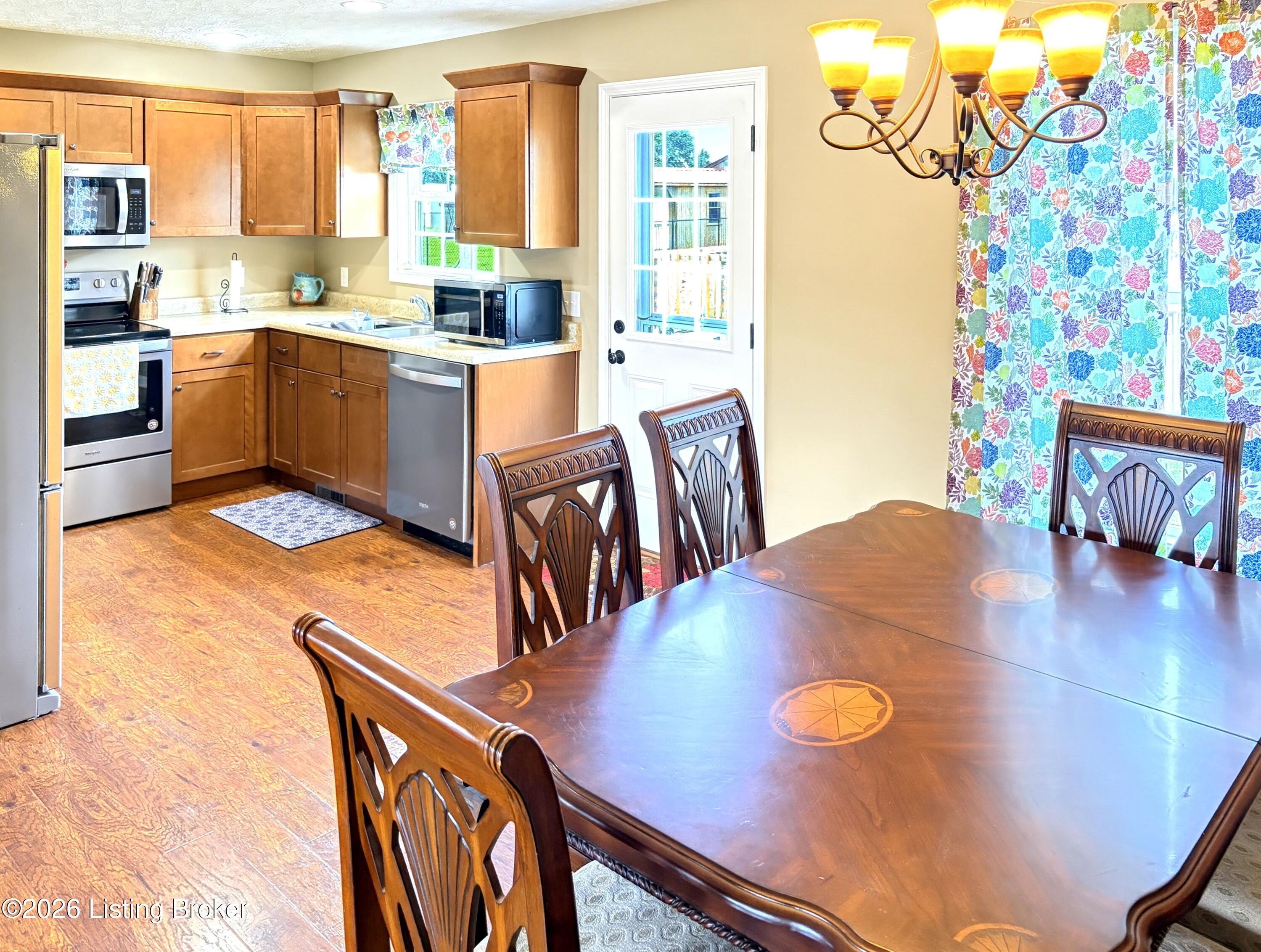 178 Casablanca Ct Property Photo 11