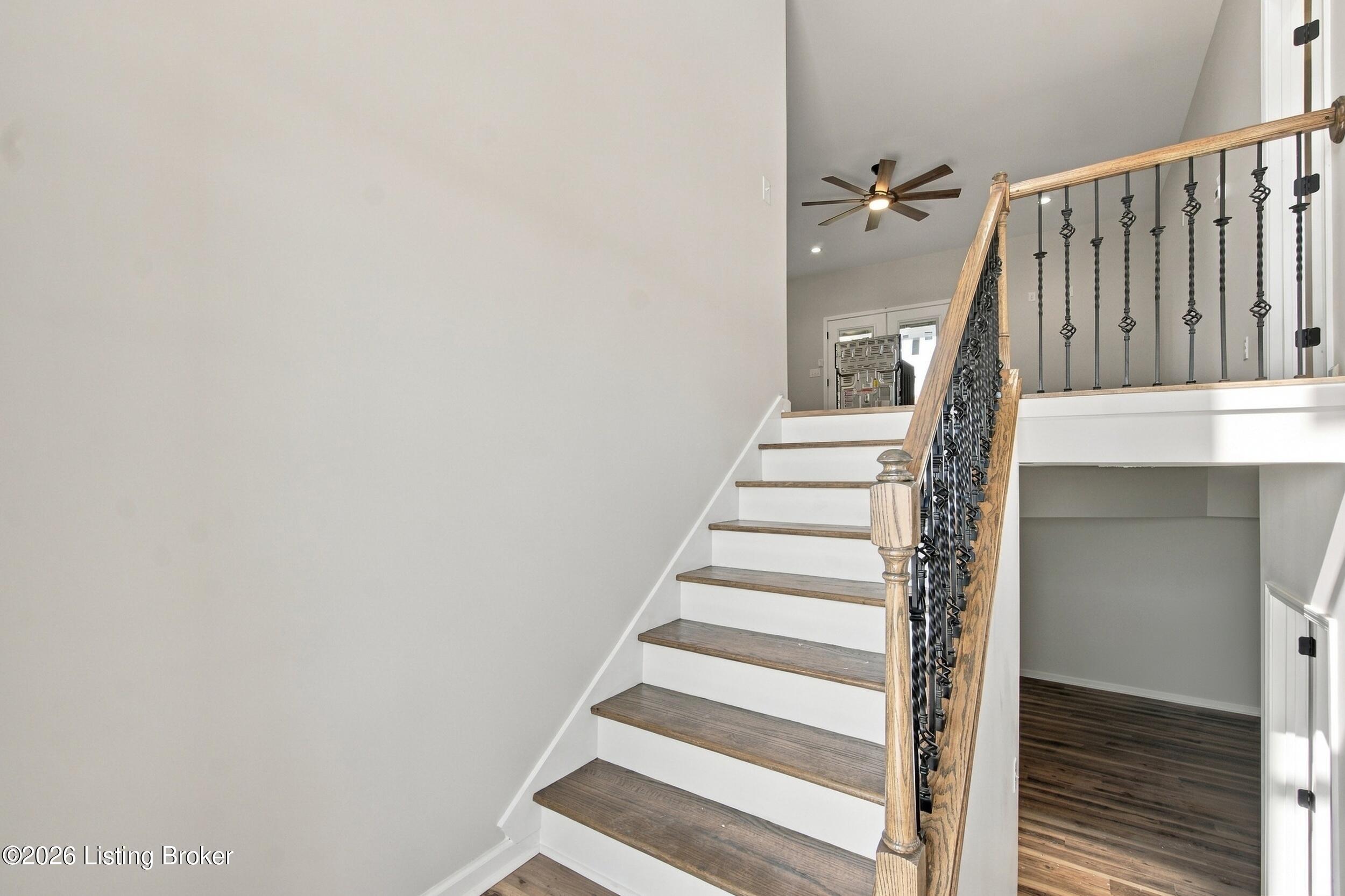 219 Bischoff Way Property Photo 4