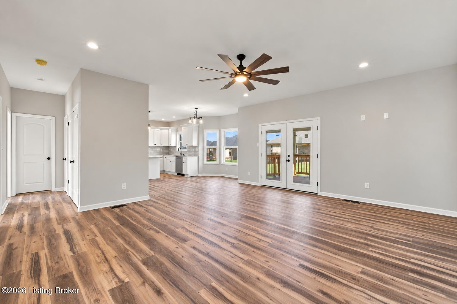219 Bischoff Way Property Photo 6