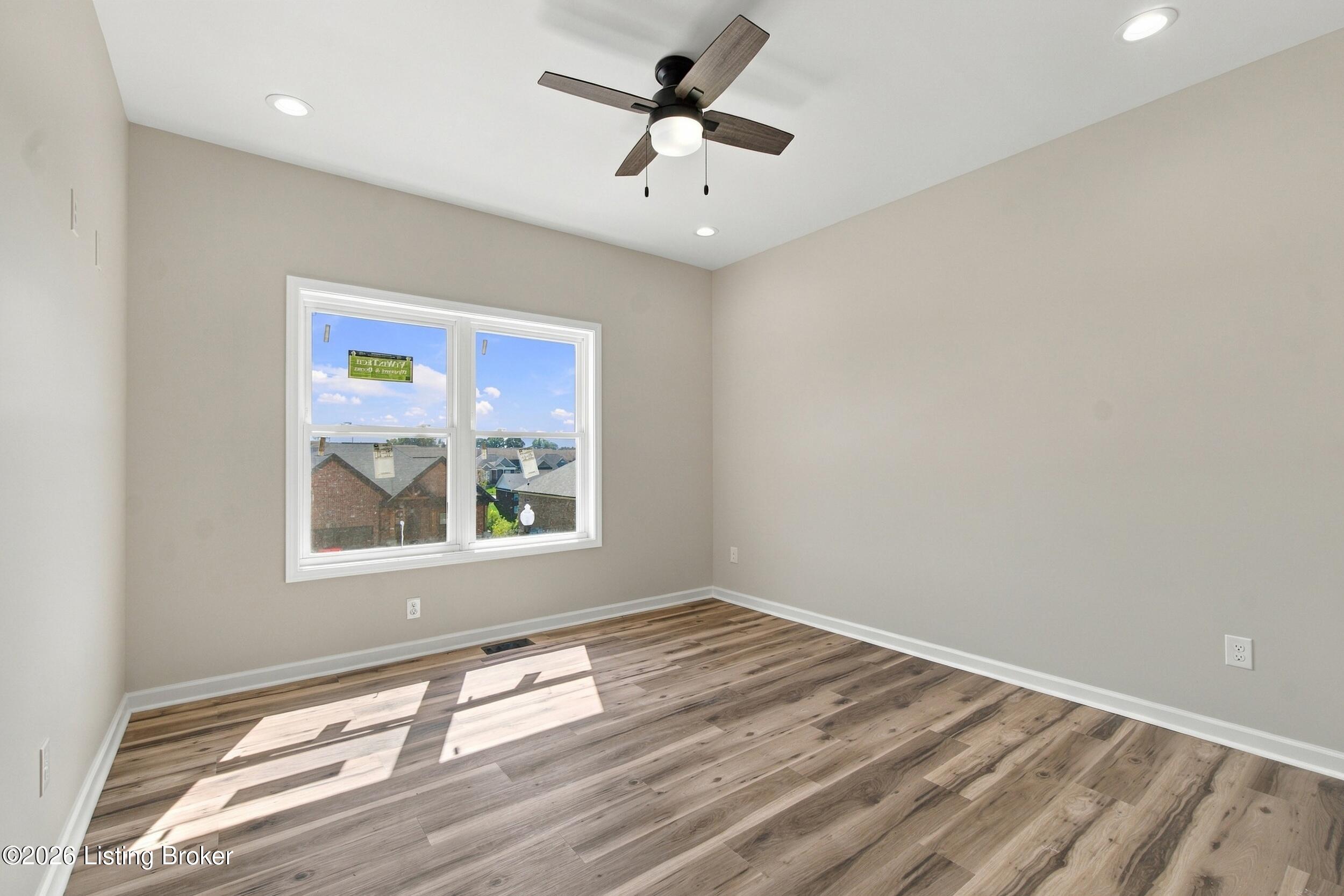 219 Bischoff Way Property Photo 20