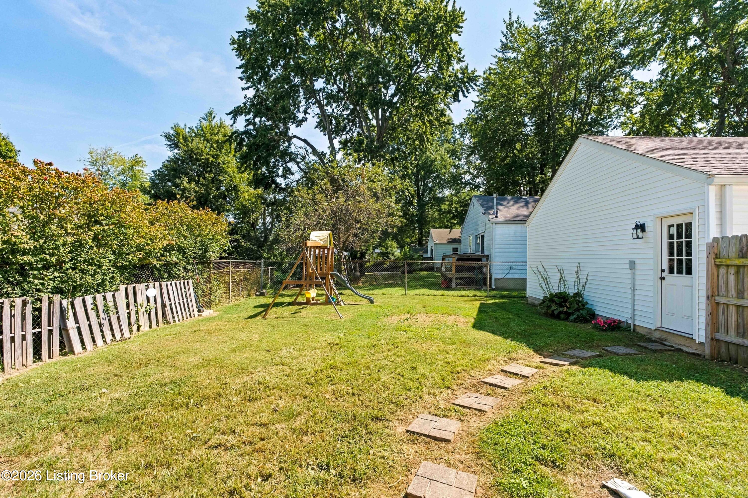 2116 Ronnie Ave Property Photo 30