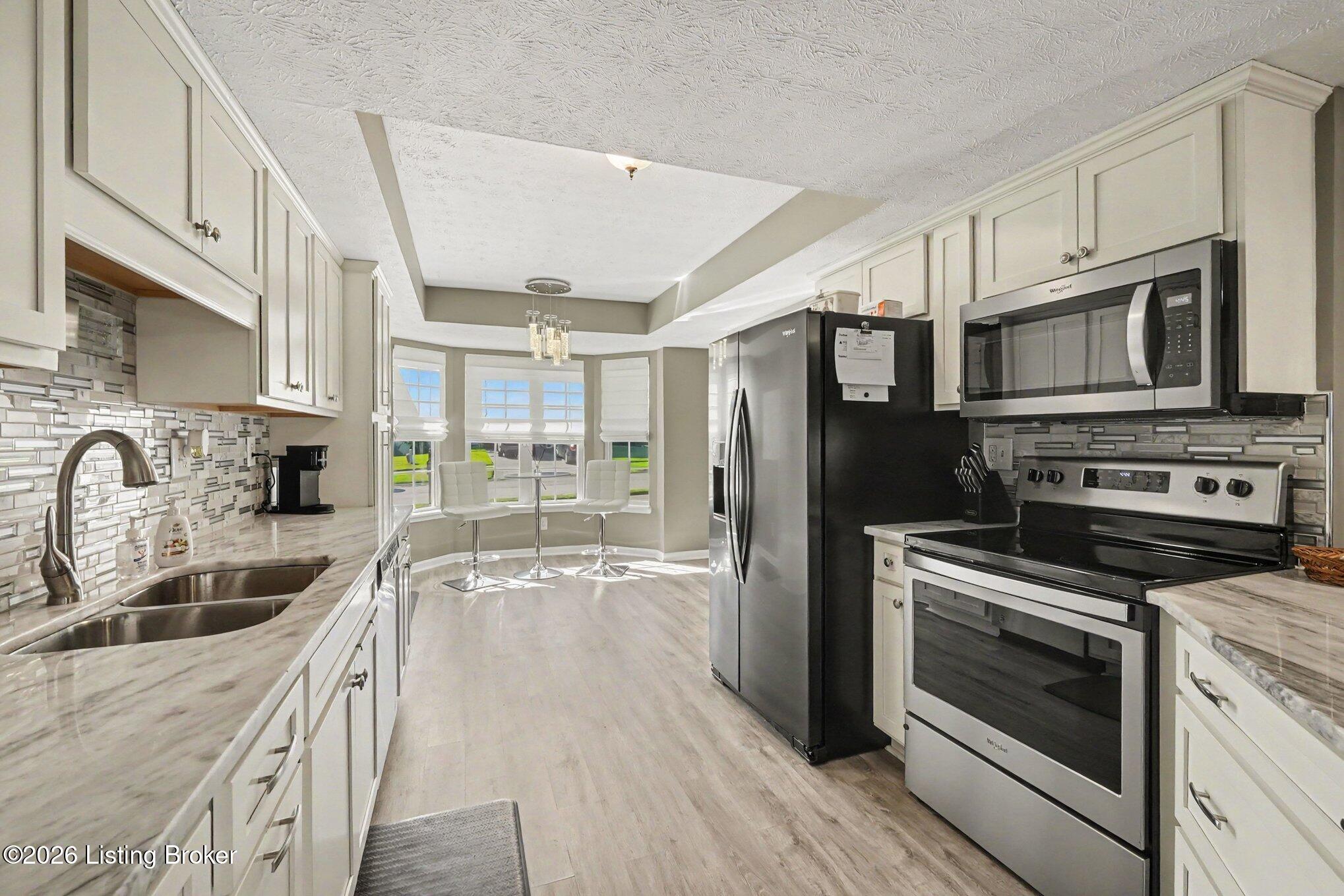11203 Sandwood Pl Property Photo 10