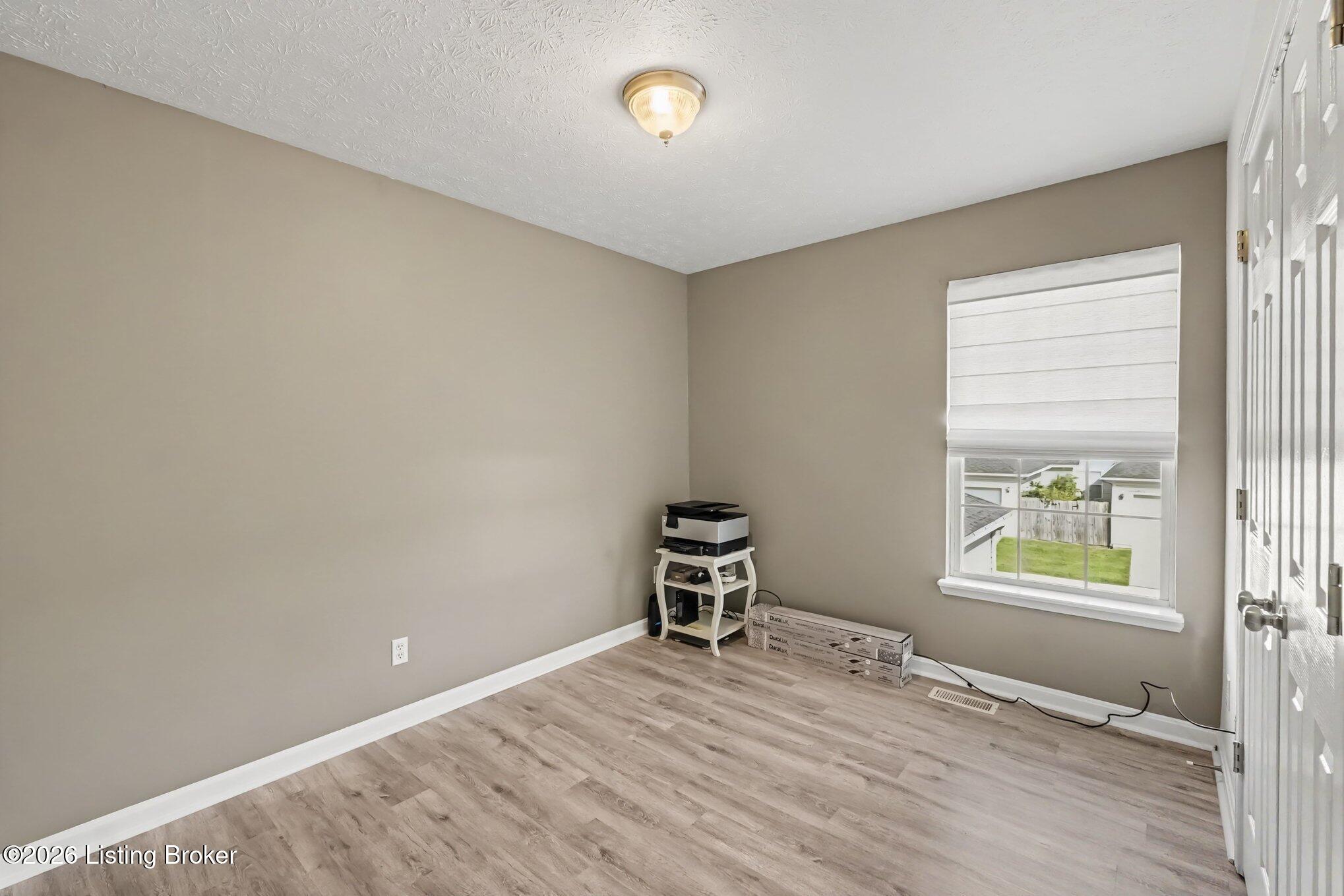 11203 Sandwood Pl Property Photo 14