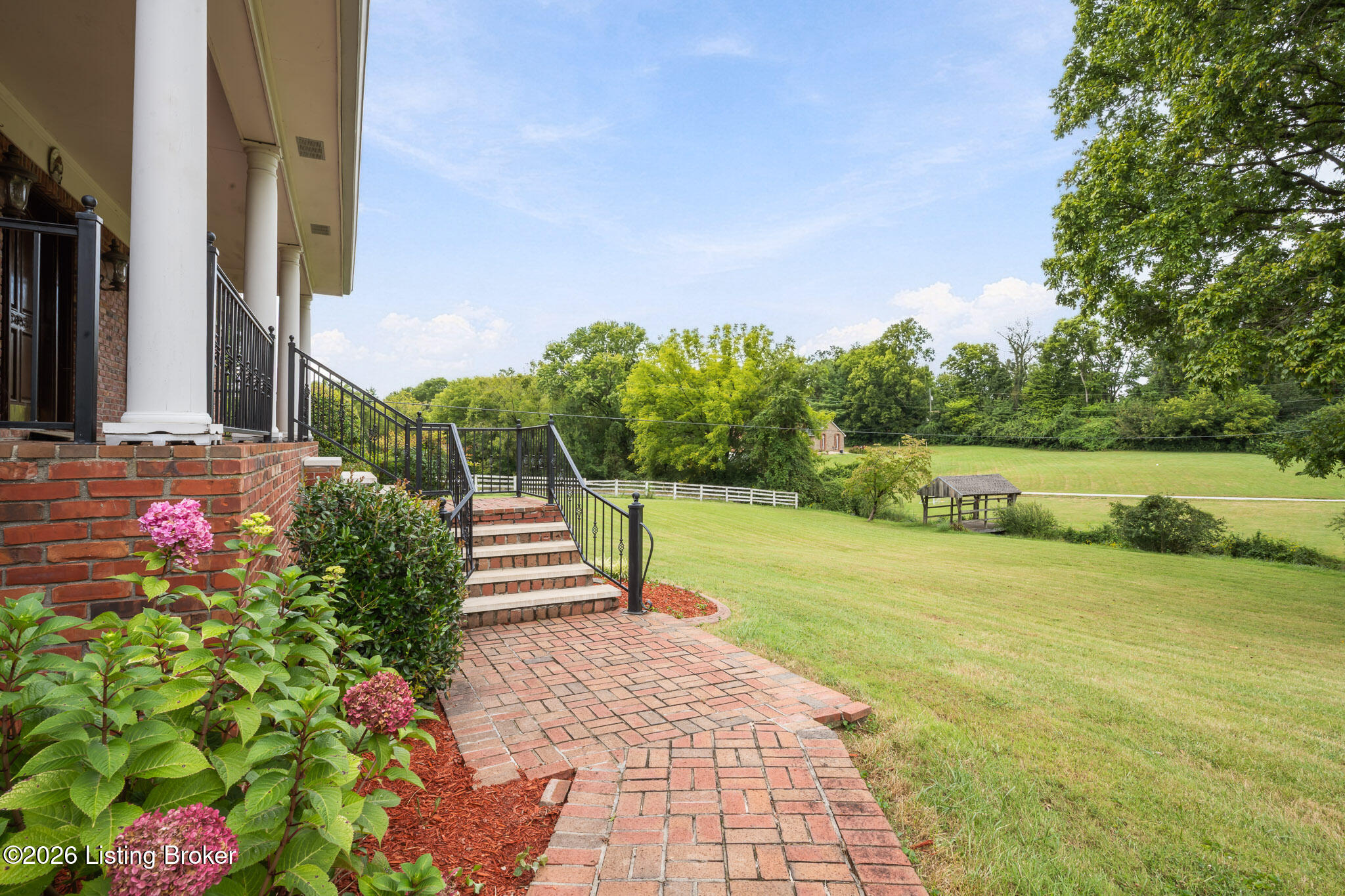 4100 Kirby Ln Property Photo 2