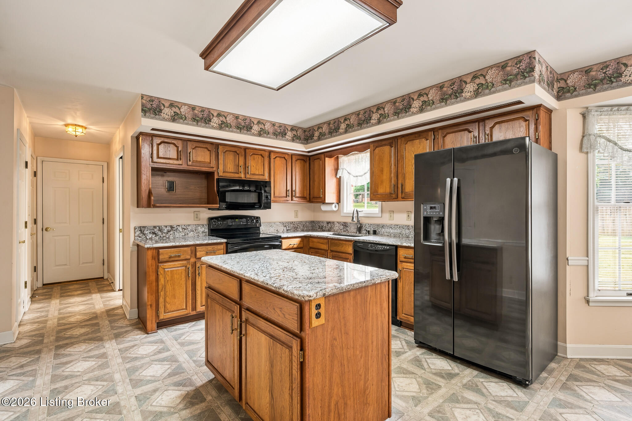 4100 Kirby Ln Property Photo 13