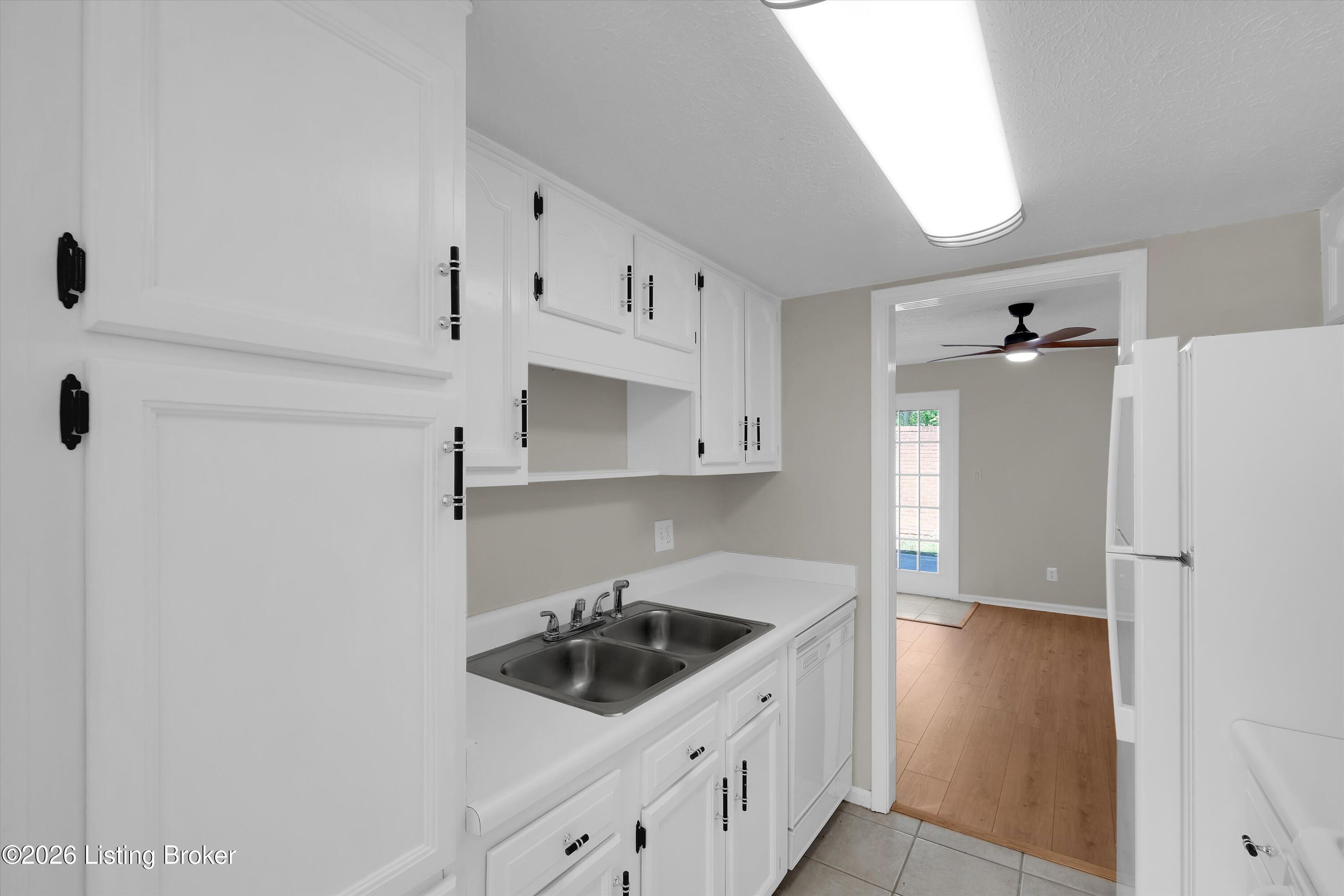7813 Montero Dr Property Photo 10