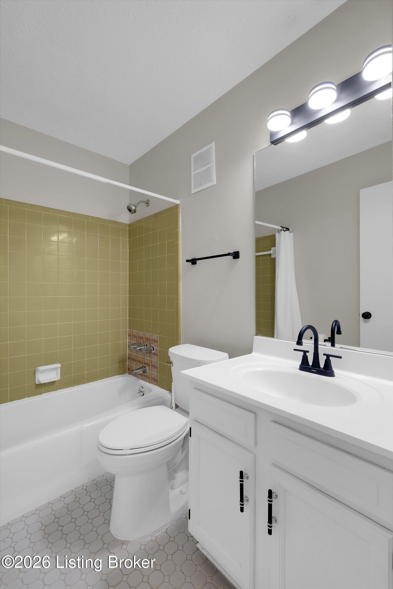 7813 Montero Dr Property Photo 31