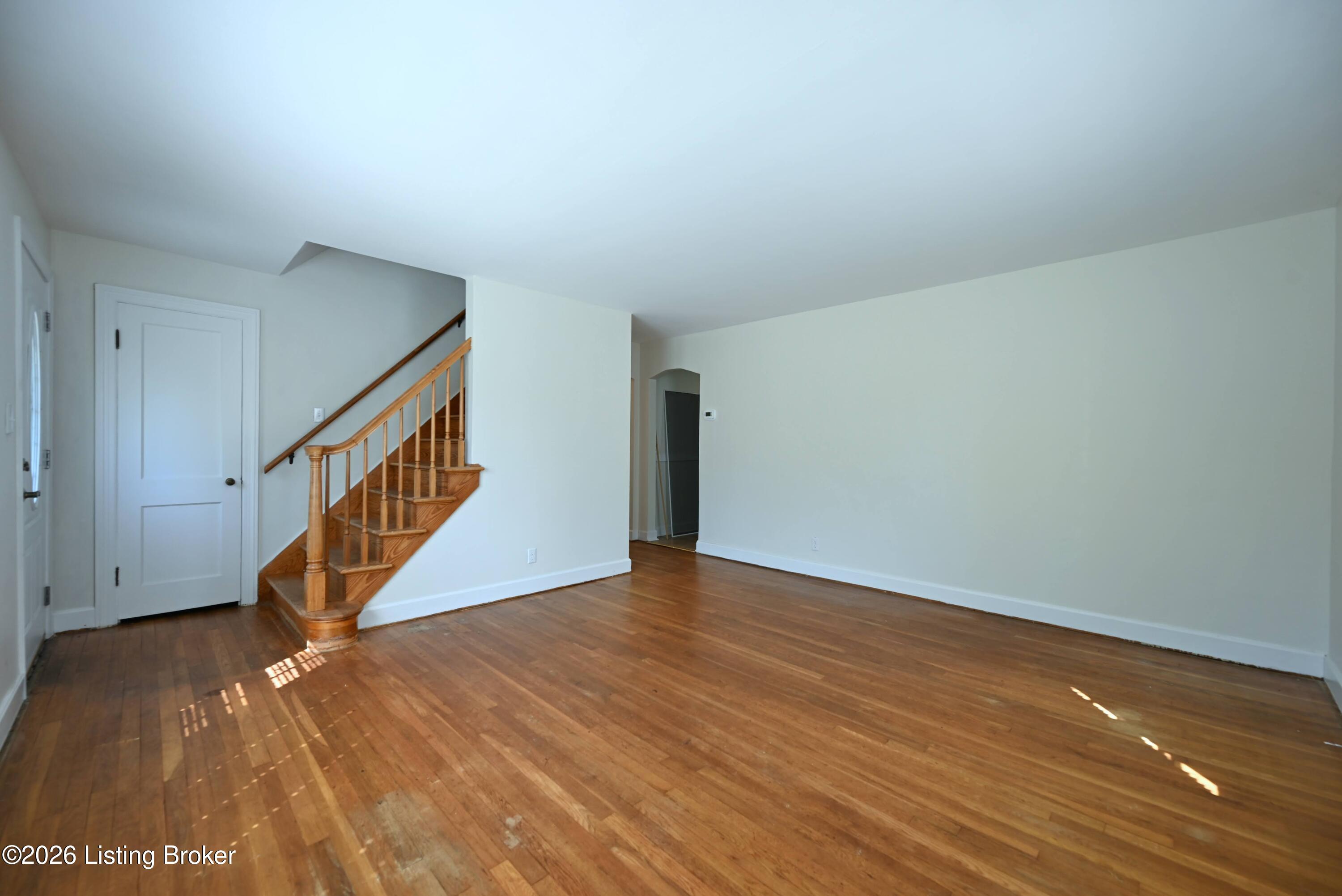 309 Inverness Ave Property Photo 5