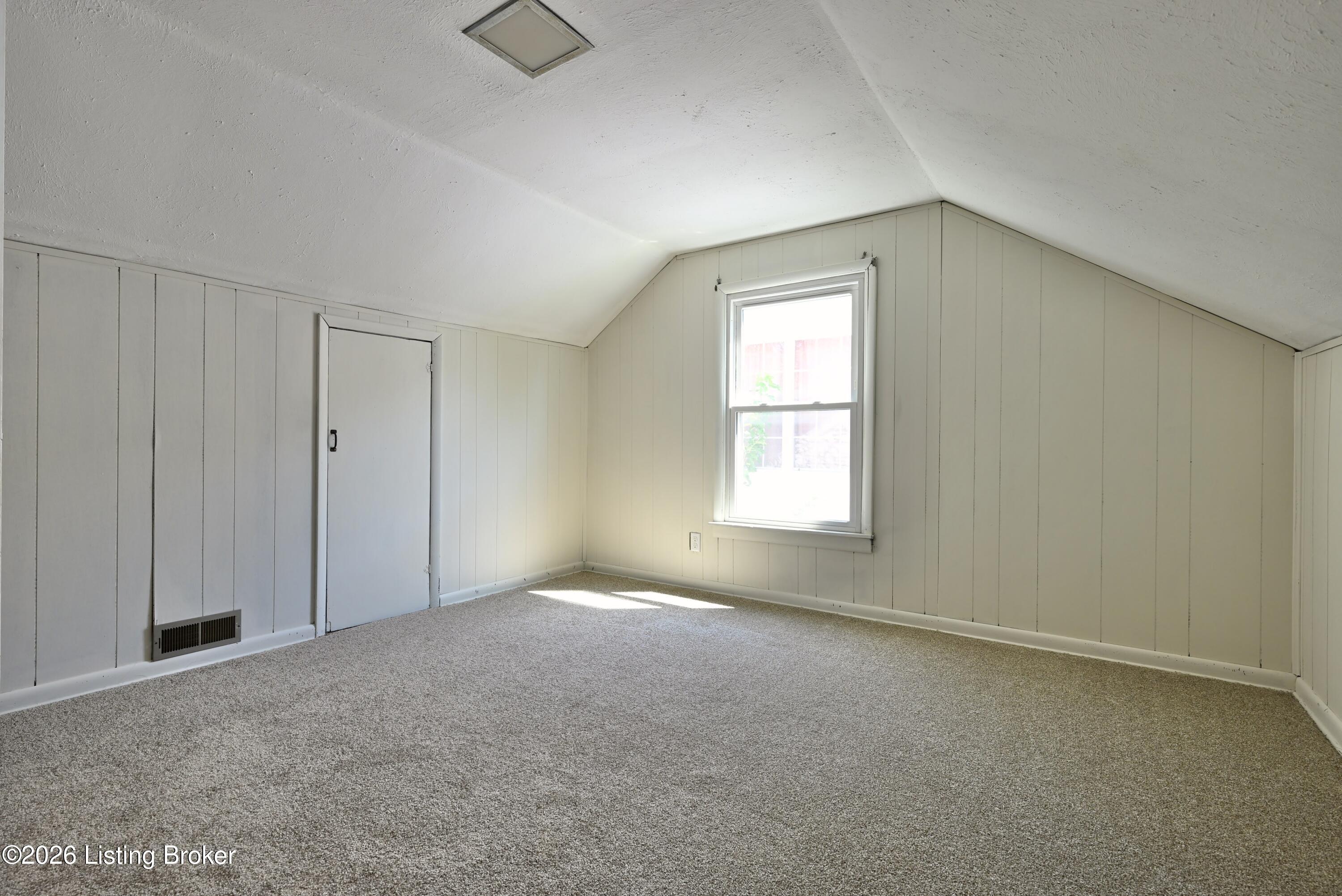 309 Inverness Ave Property Photo 31