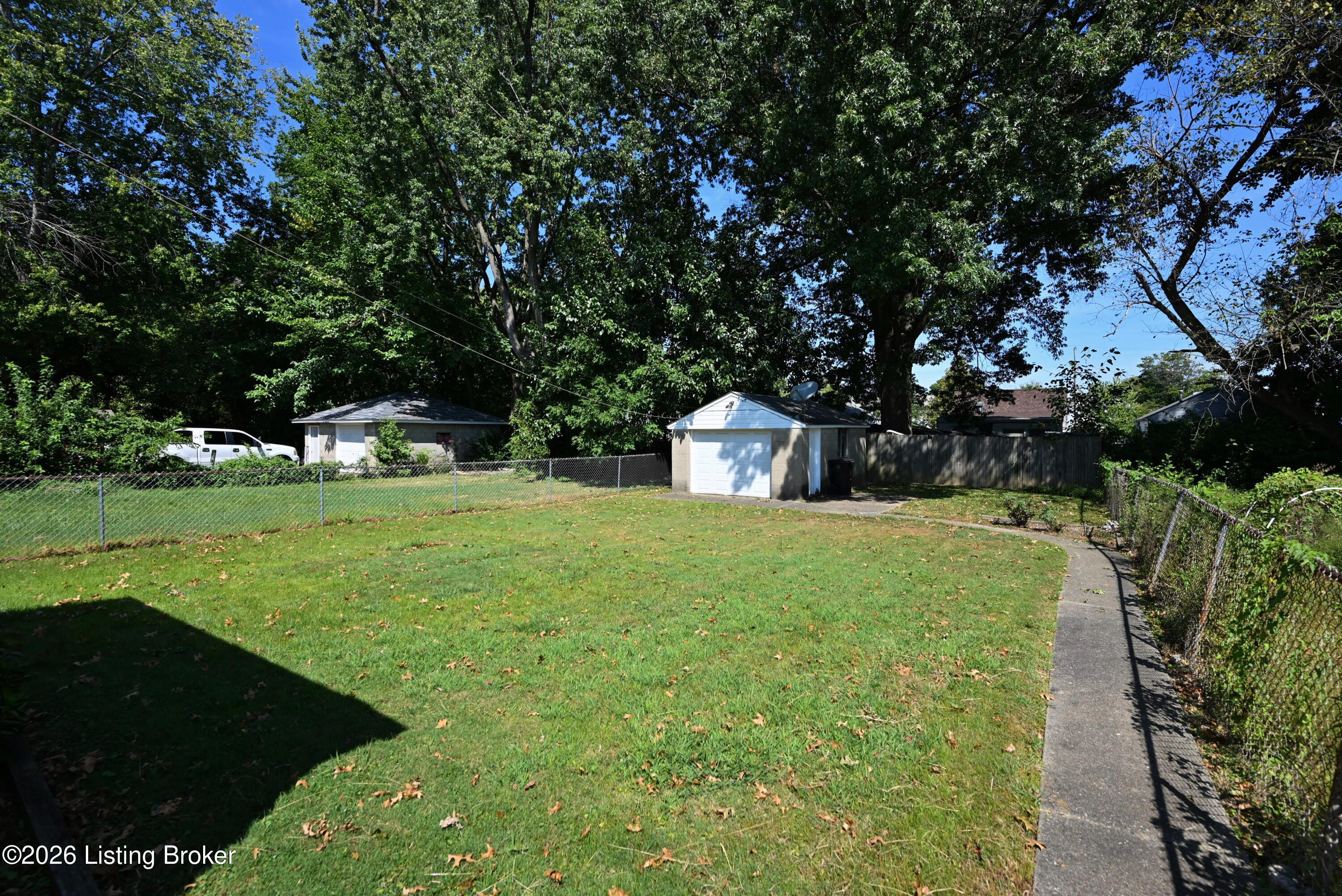 309 Inverness Ave Property Photo 34