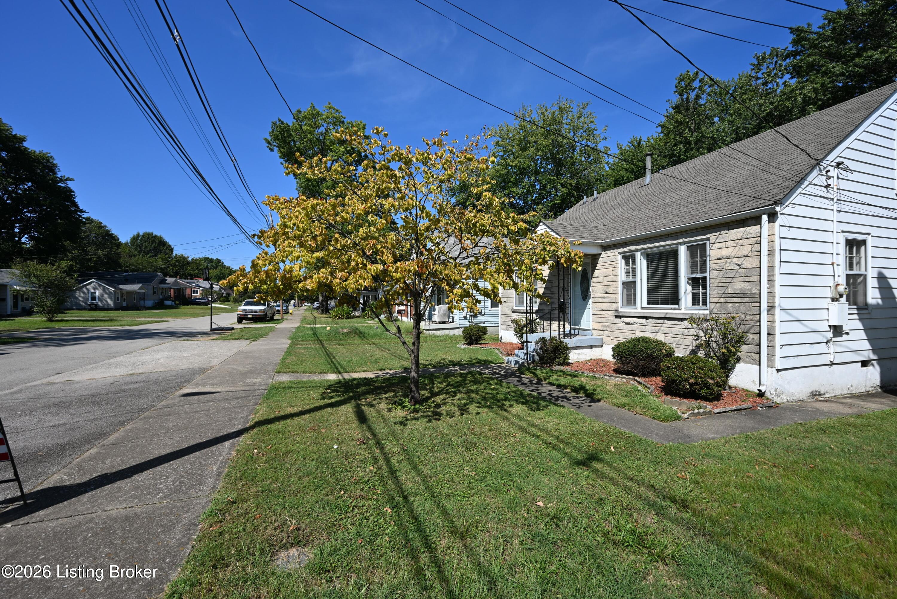 309 Inverness Ave Property Photo 37