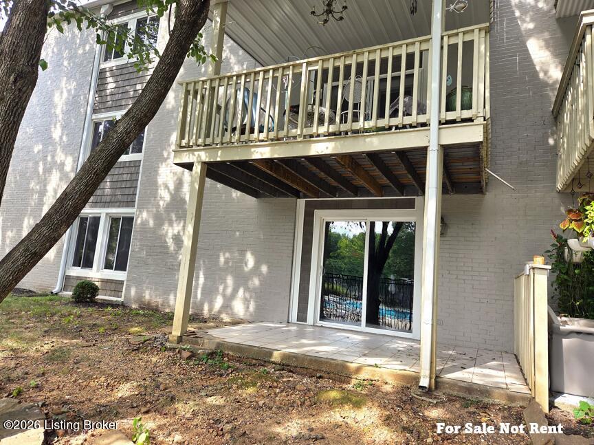 1815 Gardiner Ln APT K82 Property Photo 1