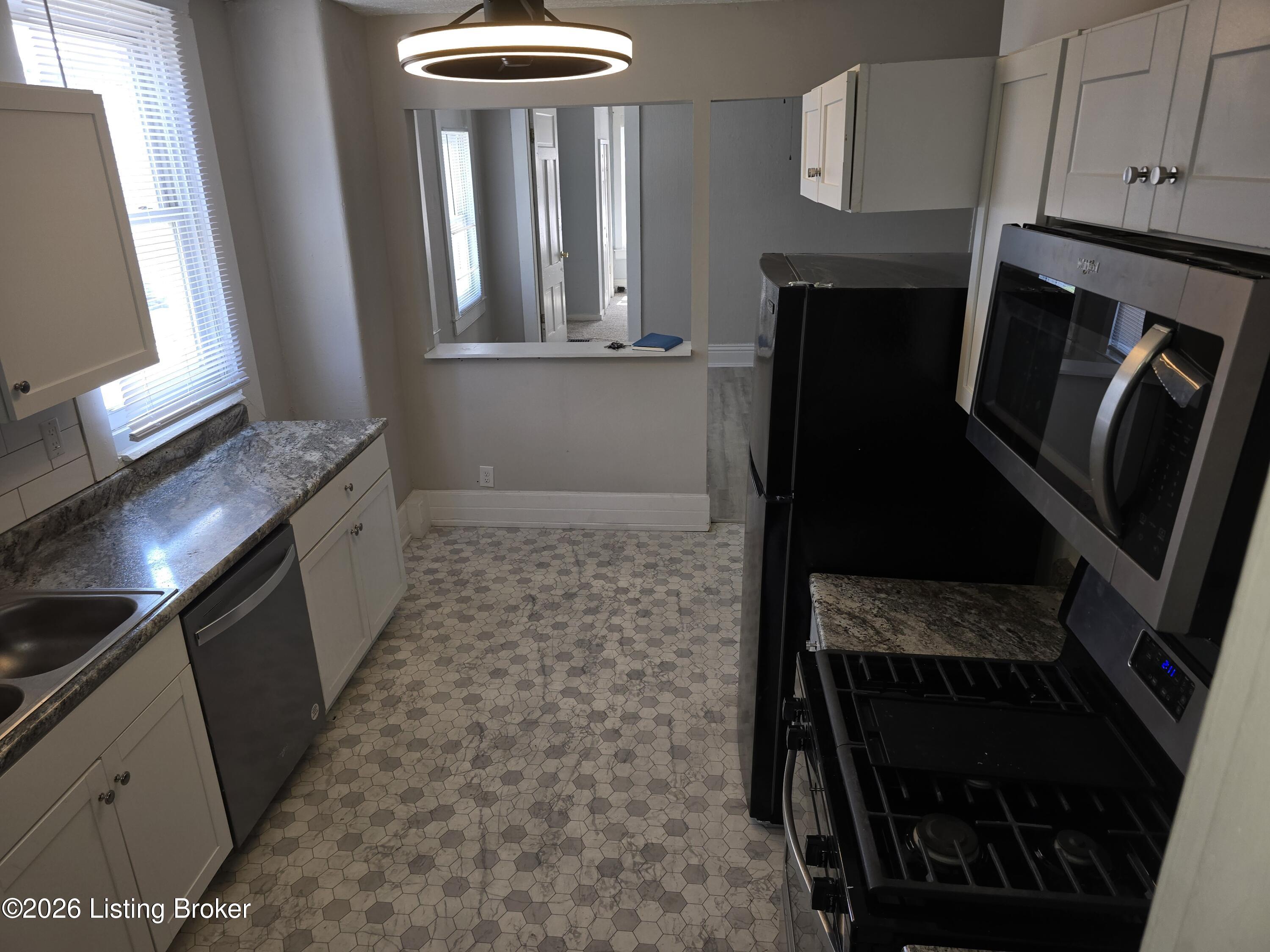 1278 S Jackson St Property Photo 1