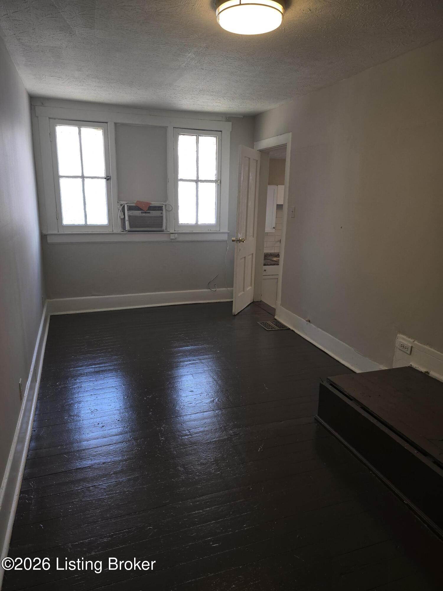 1278 S Jackson St Property Photo 16