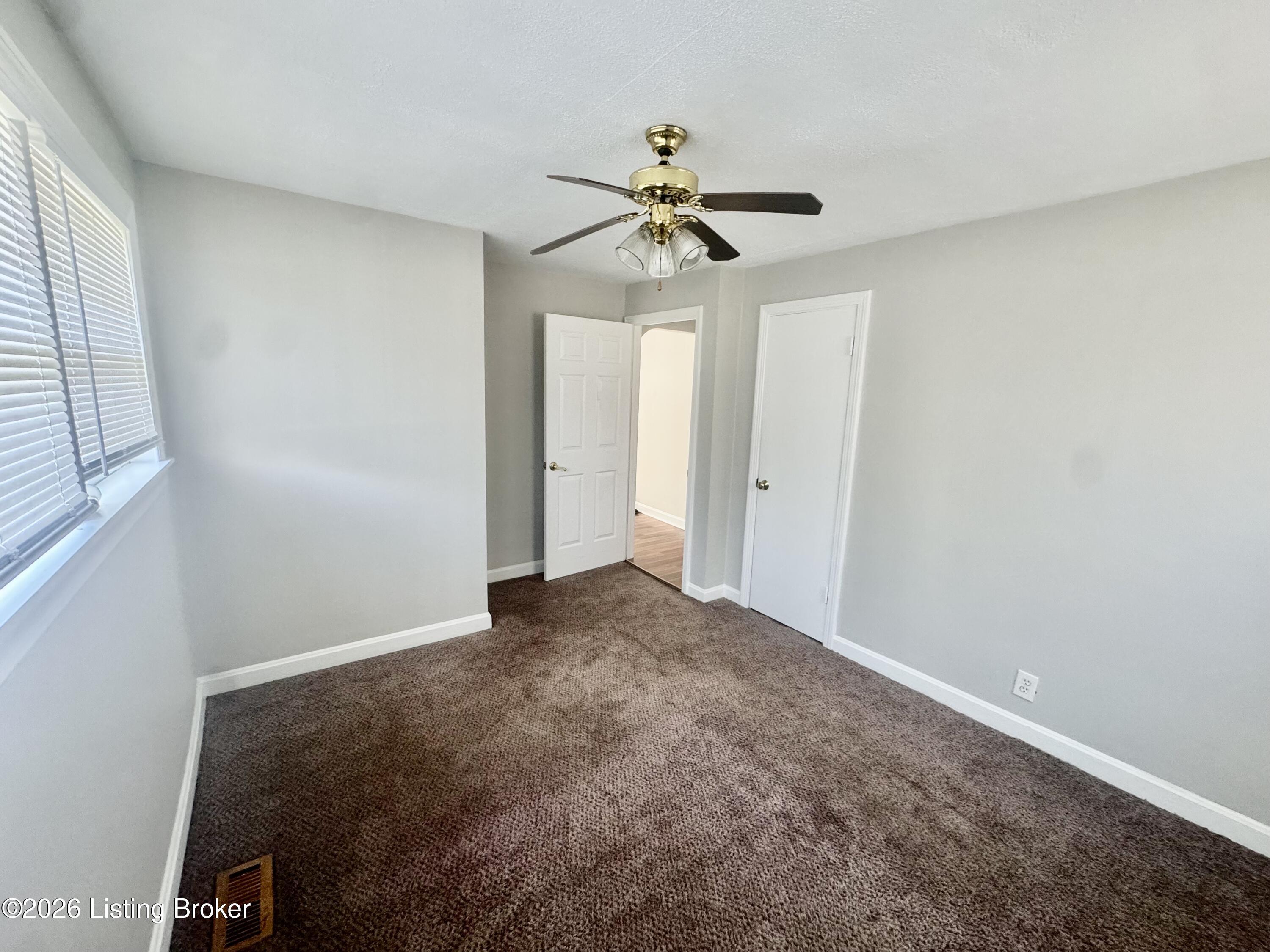 8210 Kerry Rd Property Photo 13
