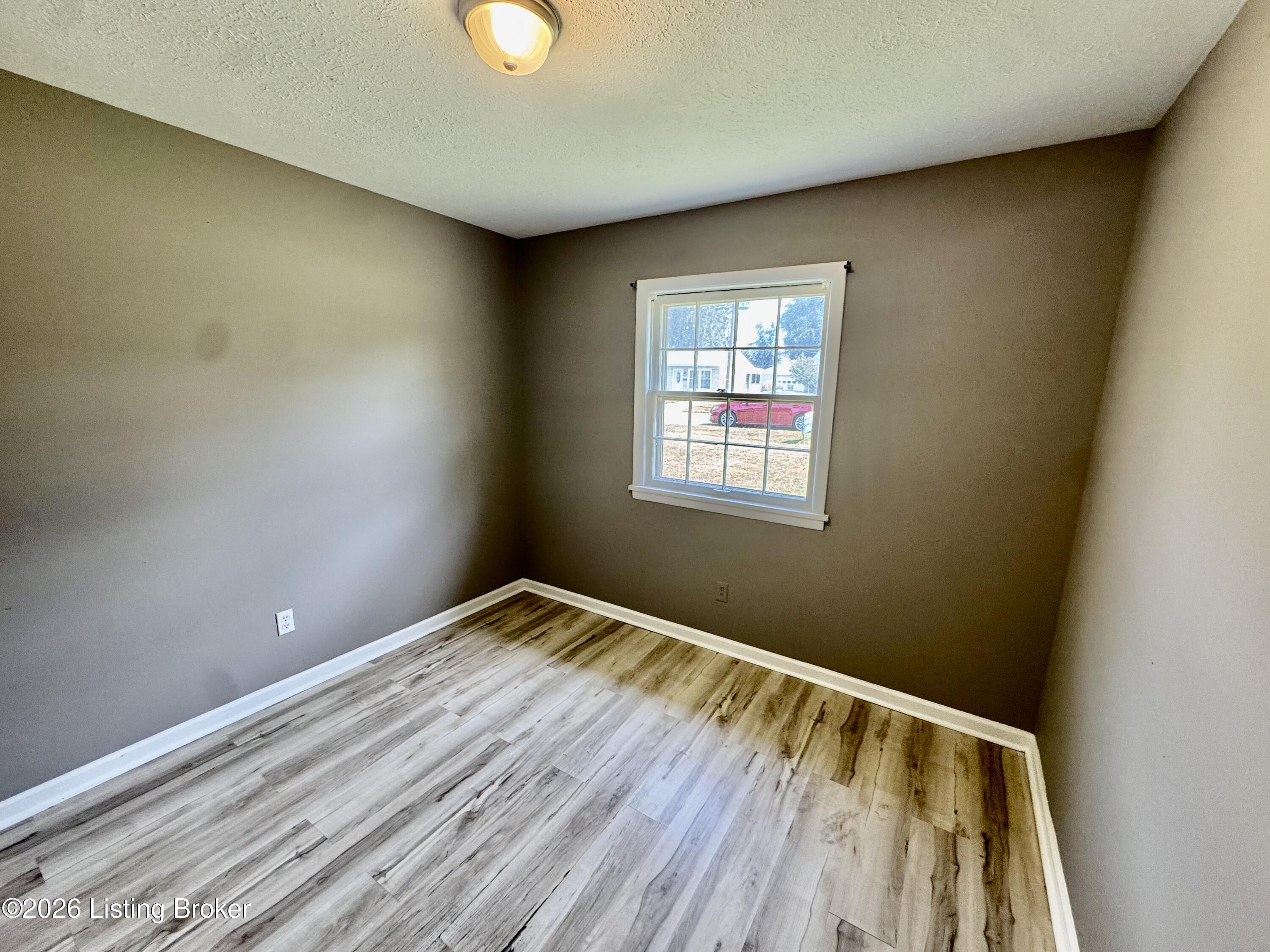 7818 Bramble Ln Property Photo 10
