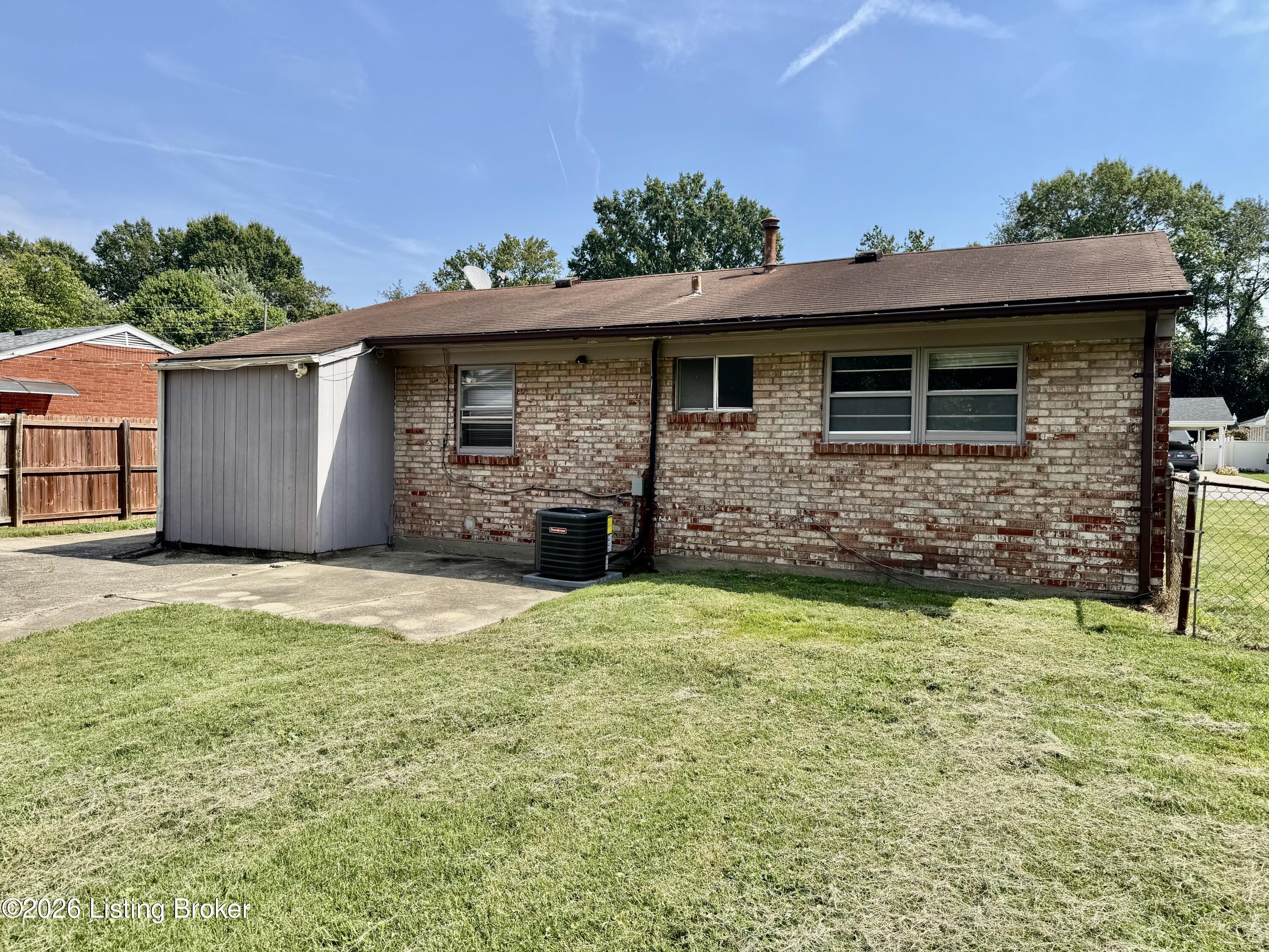 7818 Bramble Ln Property Photo 21