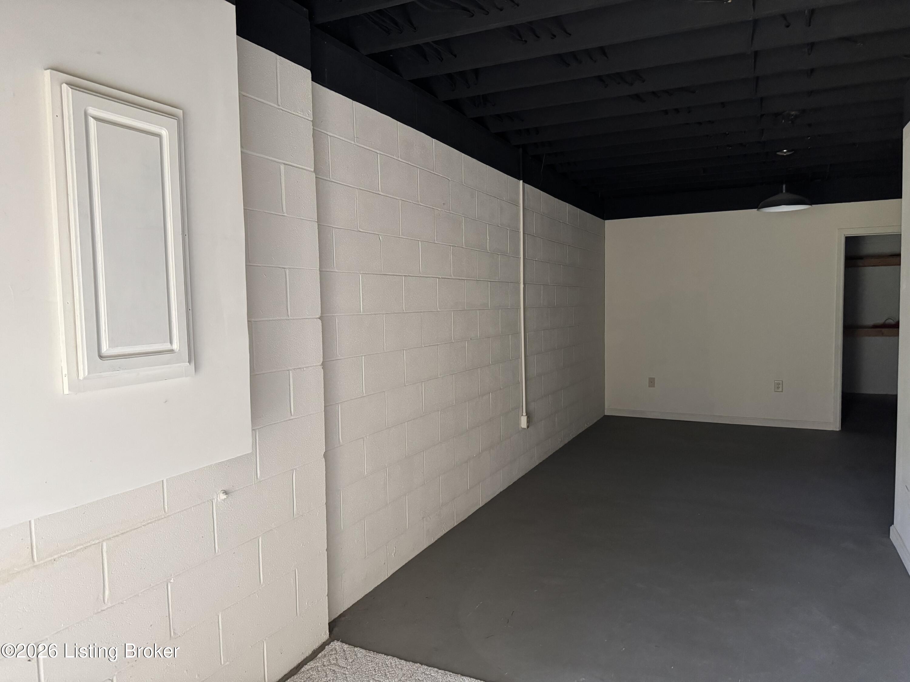 482 Mulberry St Apt C Property Photo 18