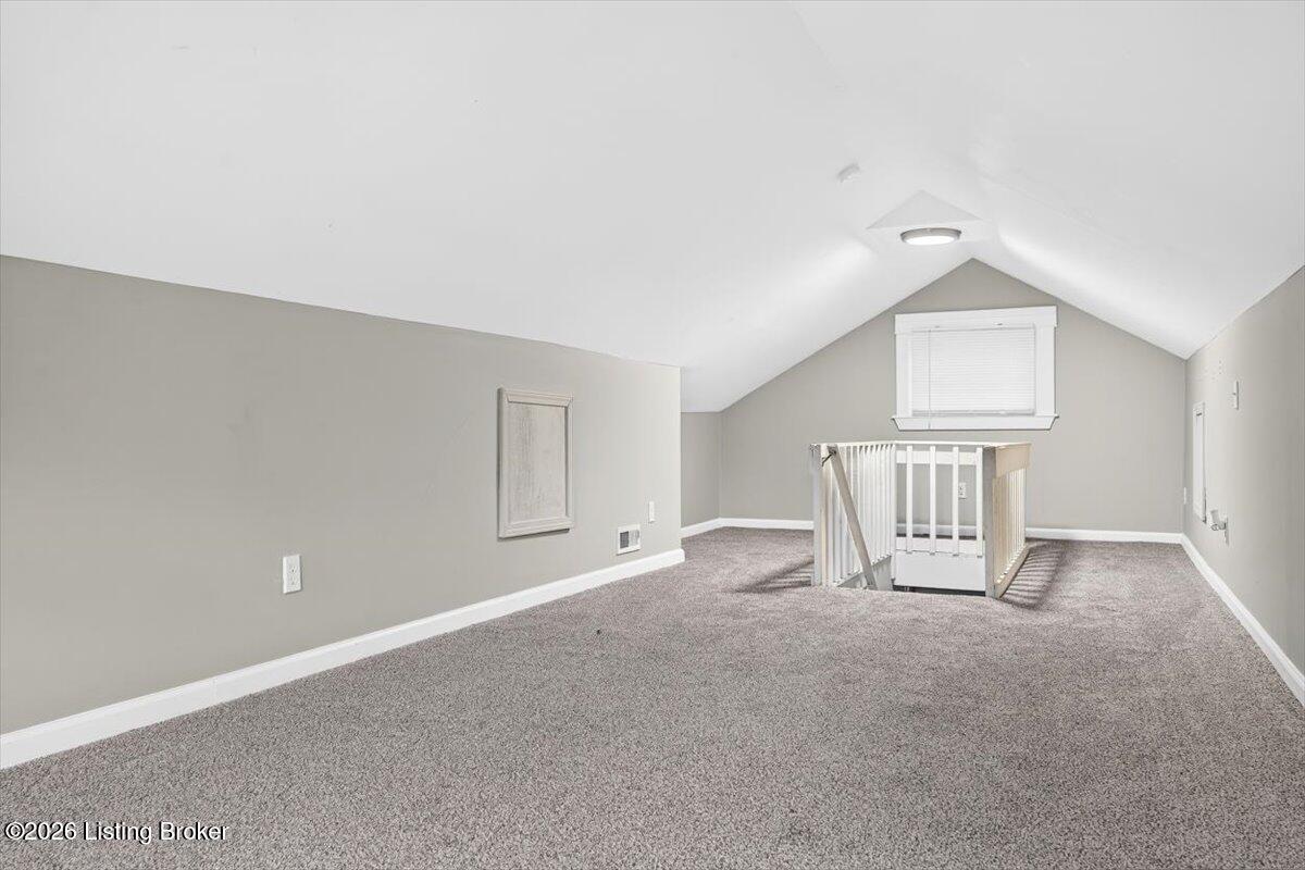 107 S 43rd St Property Photo 14