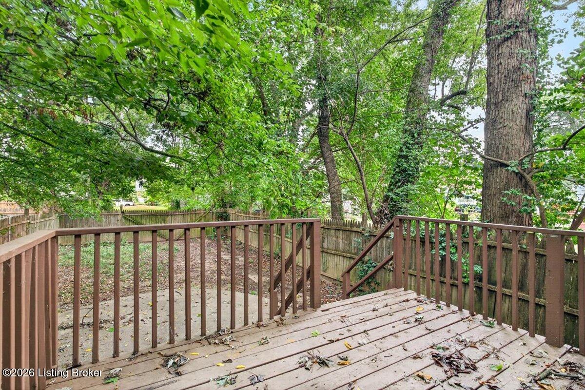 107 S 43rd St Property Photo 19