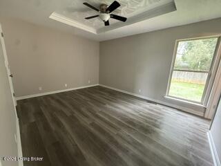 196 Love Ave Property Photo 10