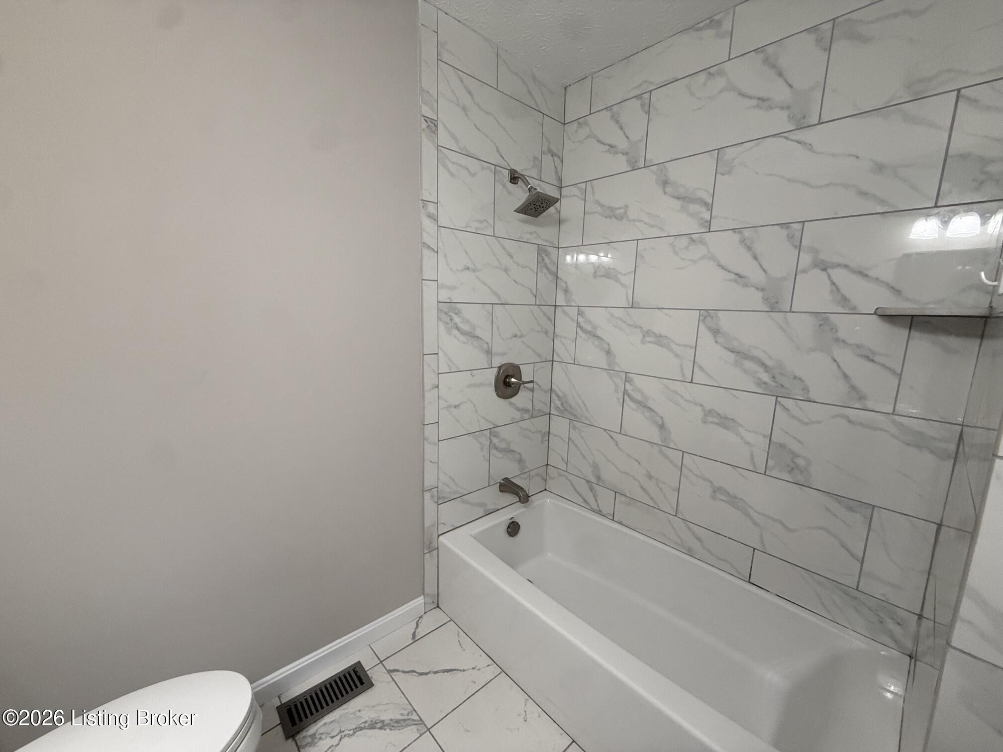 196 Love Ave Property Photo 19