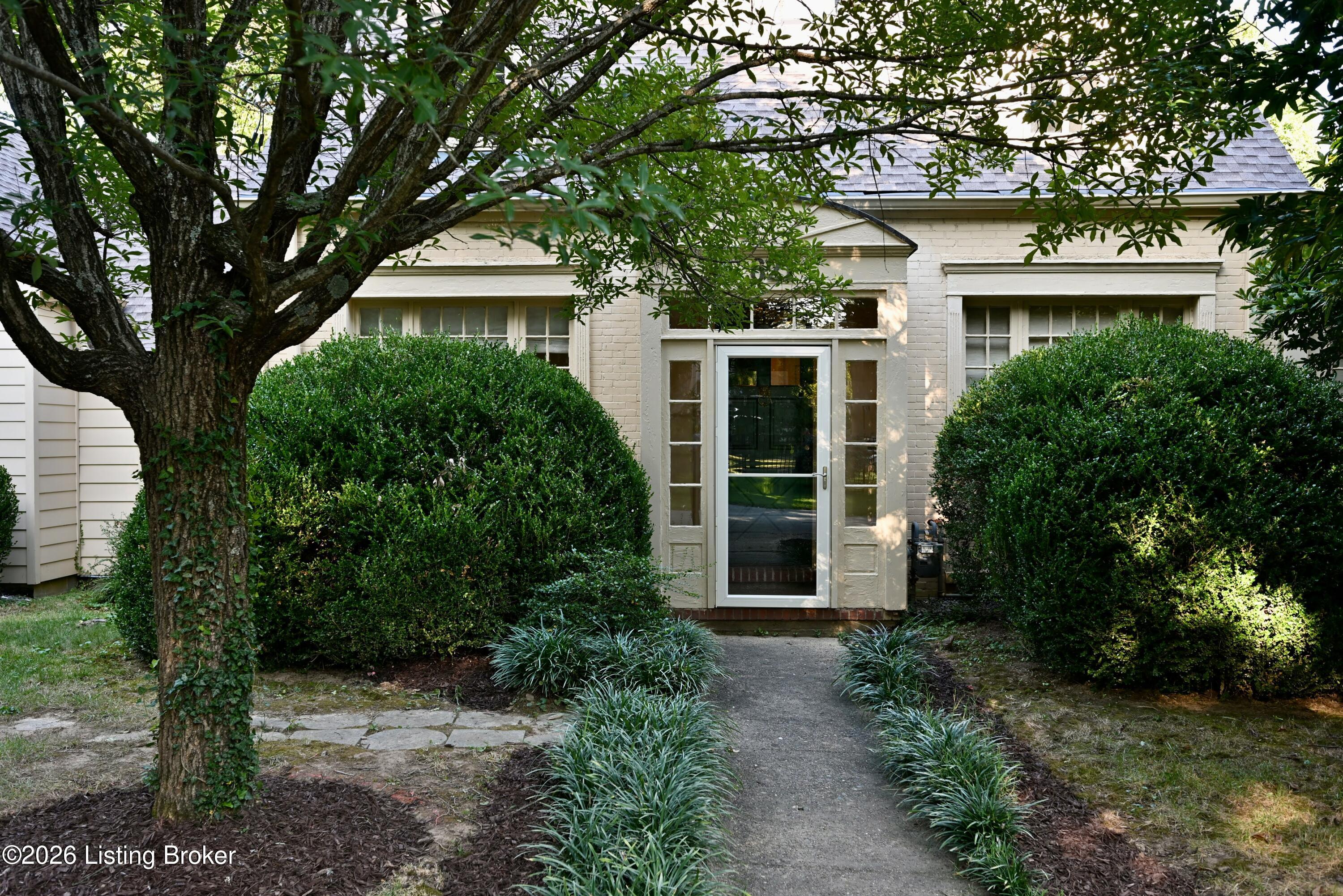 621 Cochran Hill Rd Property Photo 3