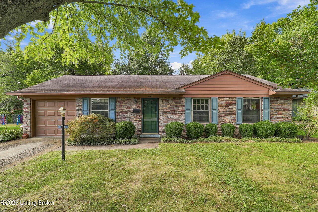 8801 Blossom Ln