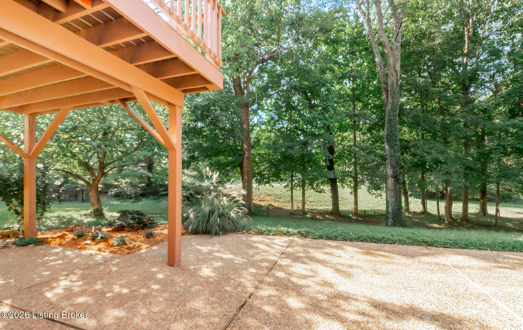 3102 Springstead Cir Property Photo 4