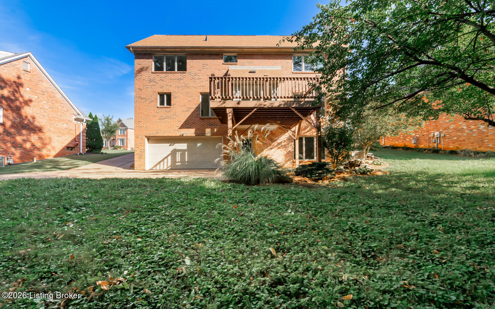 3102 Springstead Cir Property Photo 6