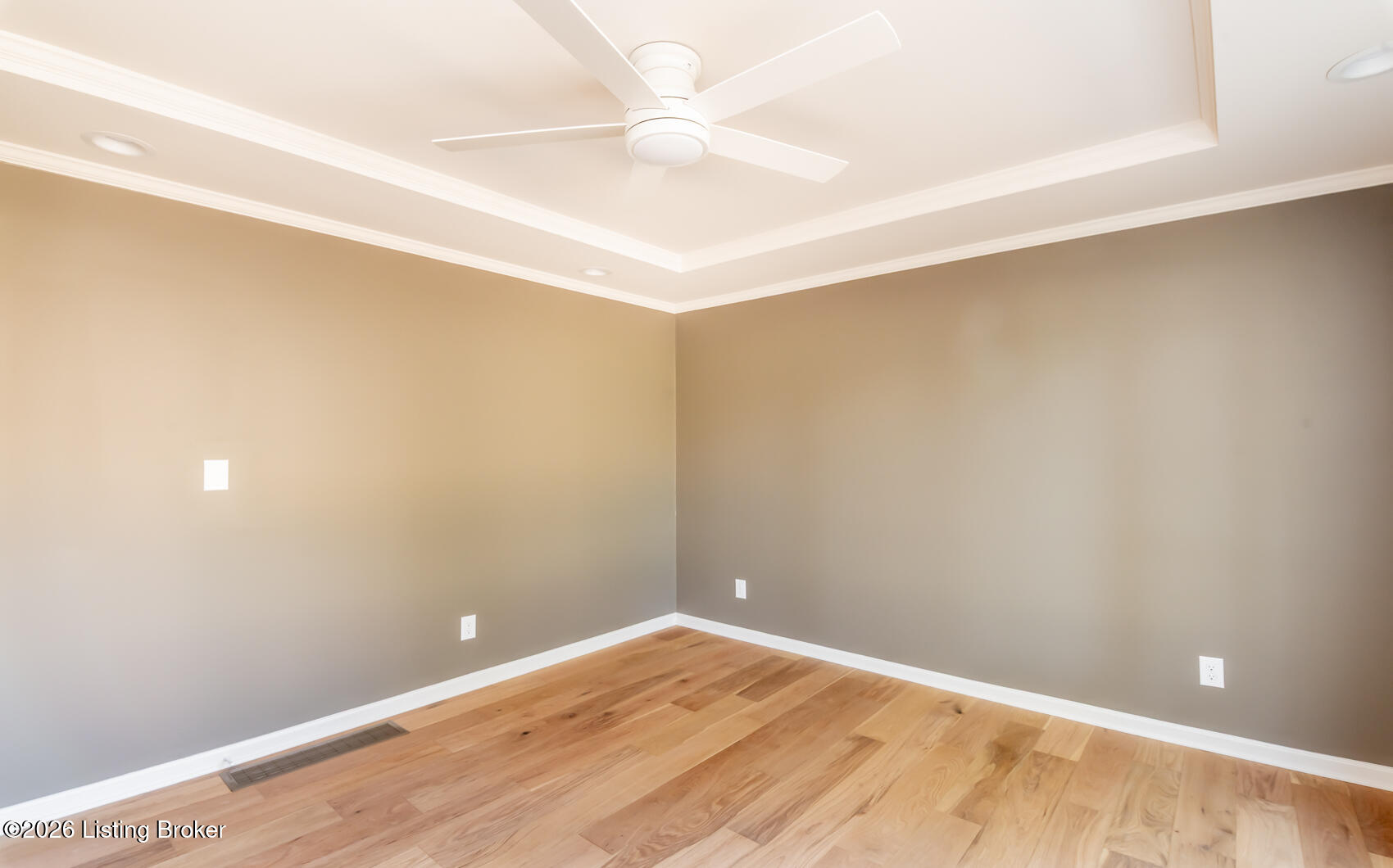 3102 Springstead Cir Property Photo 17