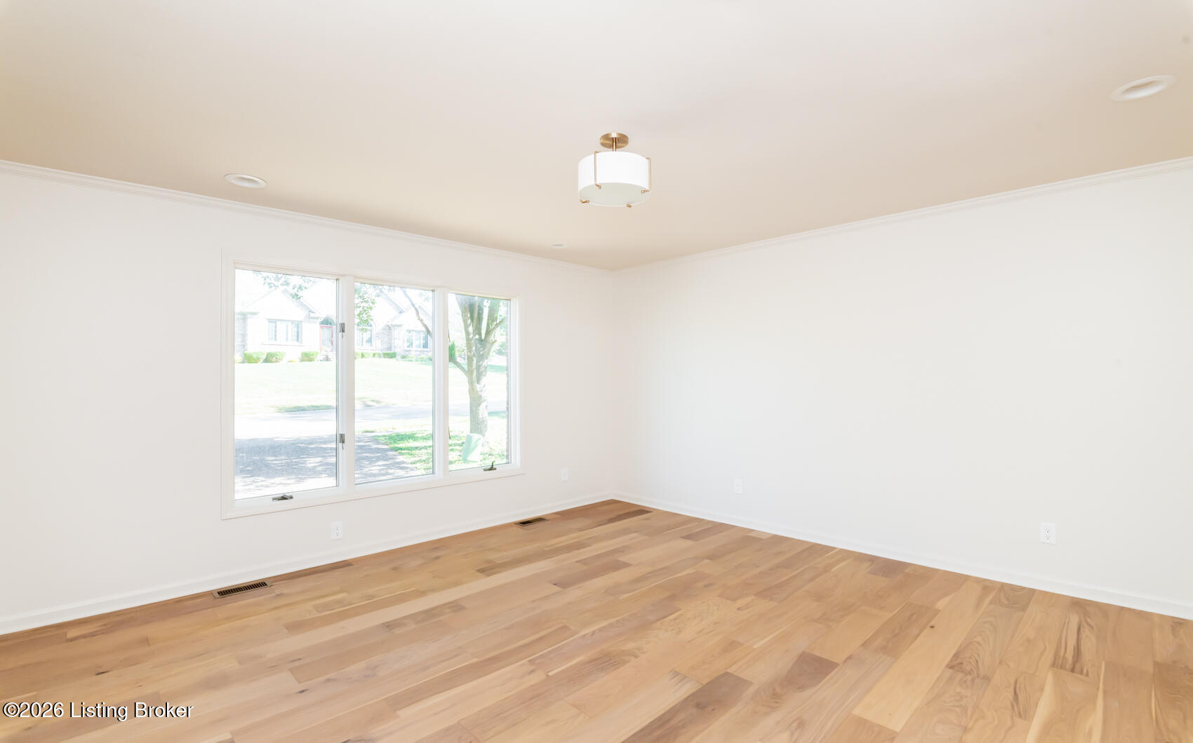 3102 Springstead Cir Property Photo 22