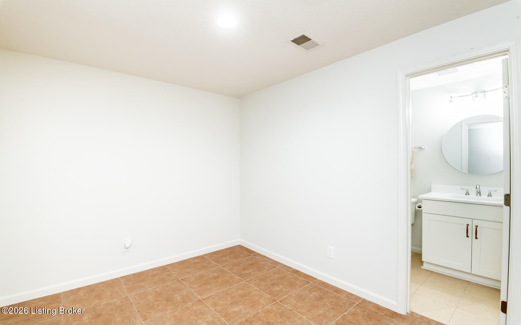 3102 Springstead Cir Property Photo 72