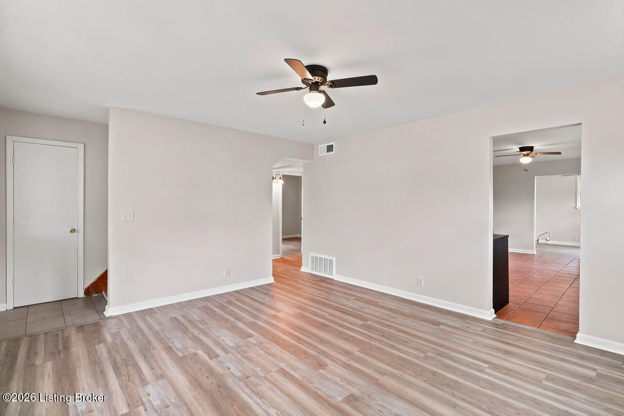 13401 Kinross Blvd Property Photo 25