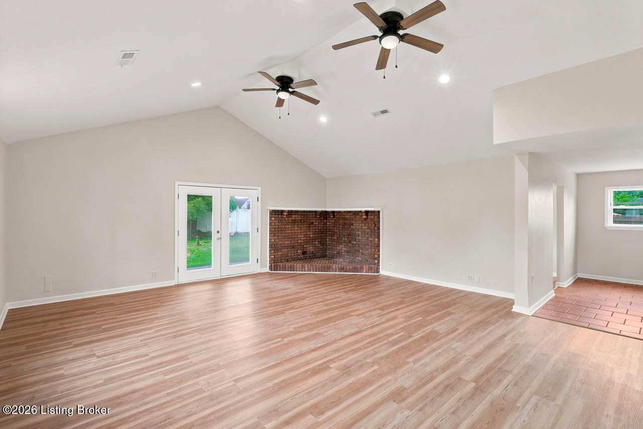 13401 Kinross Blvd Property Photo 38