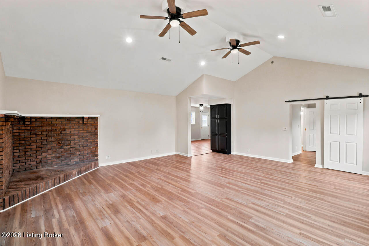13401 Kinross Blvd Property Photo 39