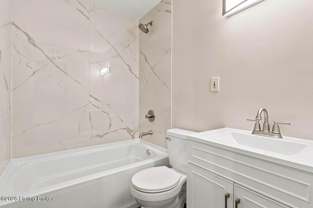 13401 Kinross Blvd Property Photo 46