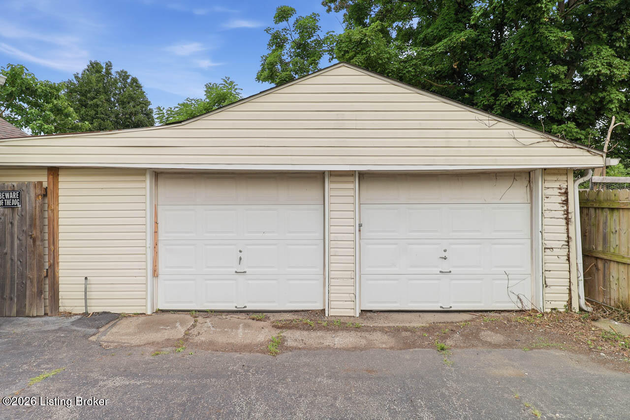 13401 Kinross Blvd Property Photo 53
